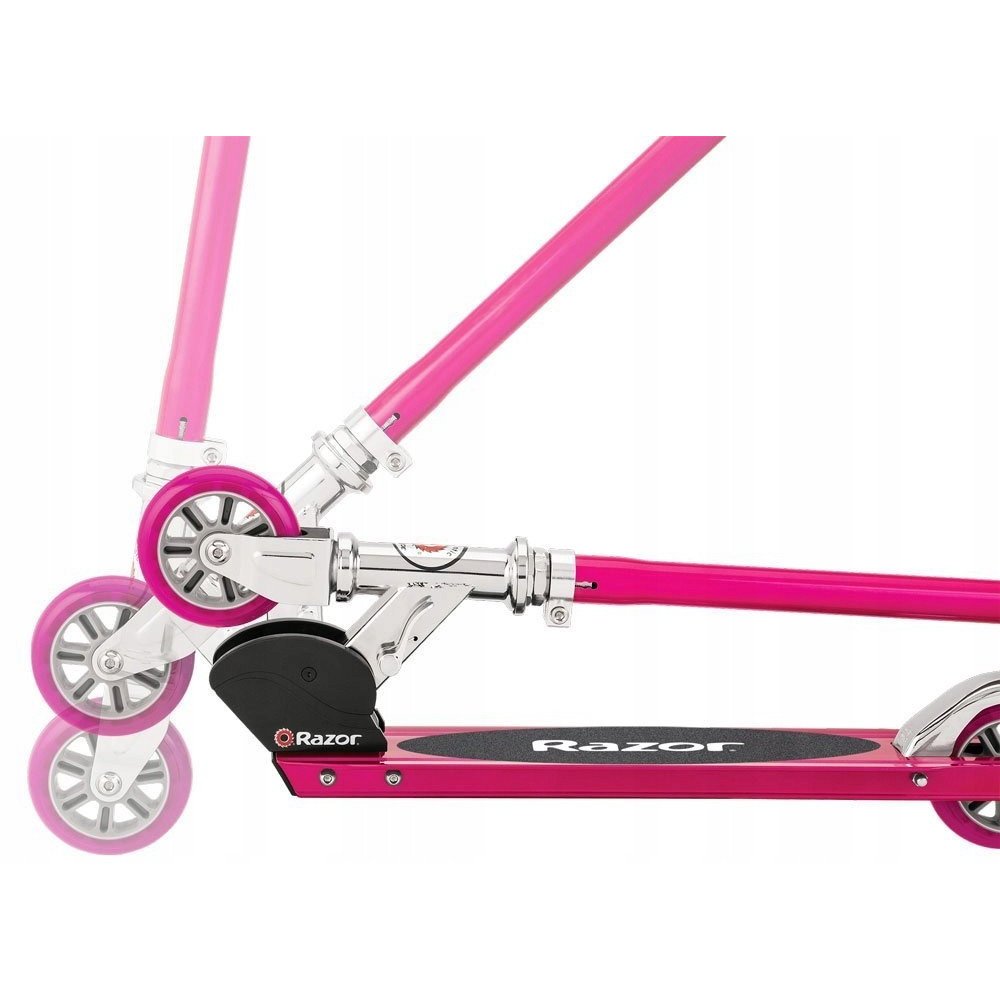 Nahaufnahme eines rosa Rollers mit silbernen Akzenten und zwei Rädern.