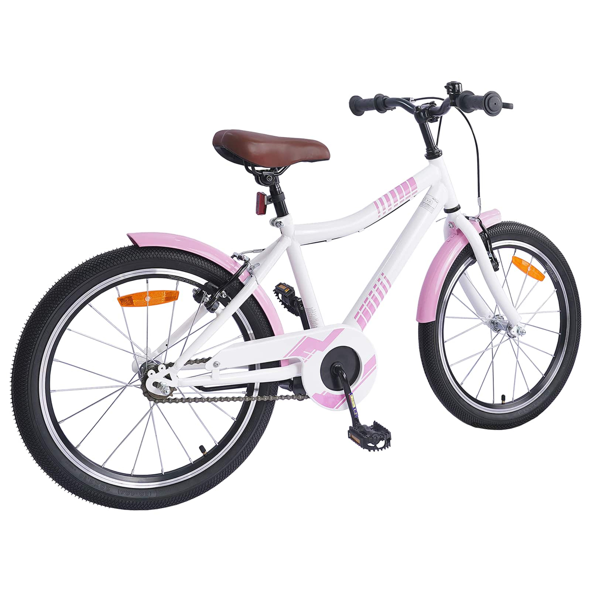 Ein weißes Kinderfahrrad mit rosa Schutzblechen und braunem Sattel.
