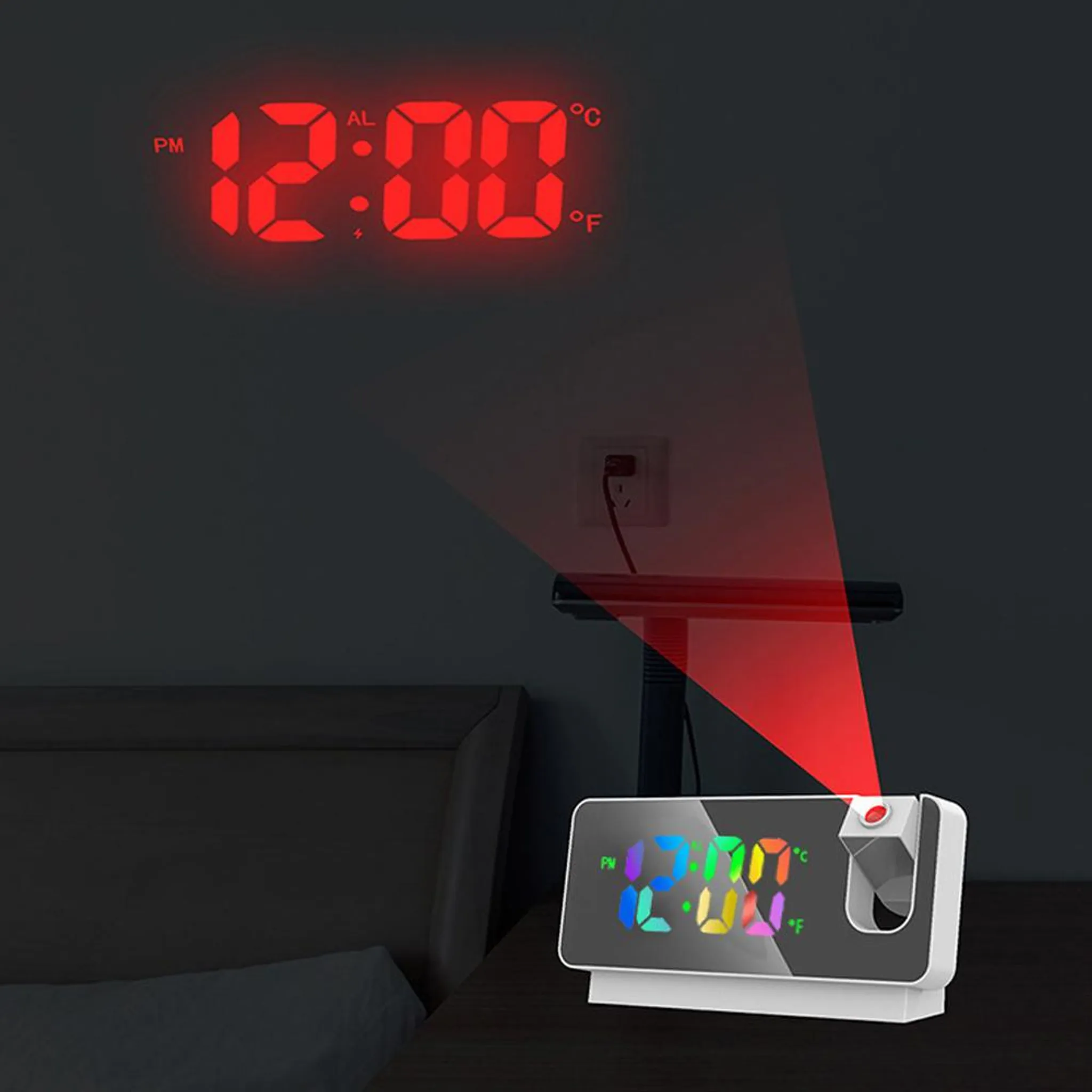 Digitaluhr projiziert 12:00 rot an die Wand. Nahaufnahme auf dem Nachttisch.