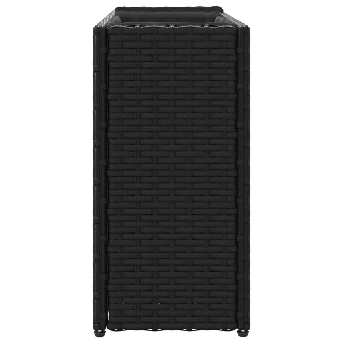 Una sedia rettangolare in rattan nero con cuscino.