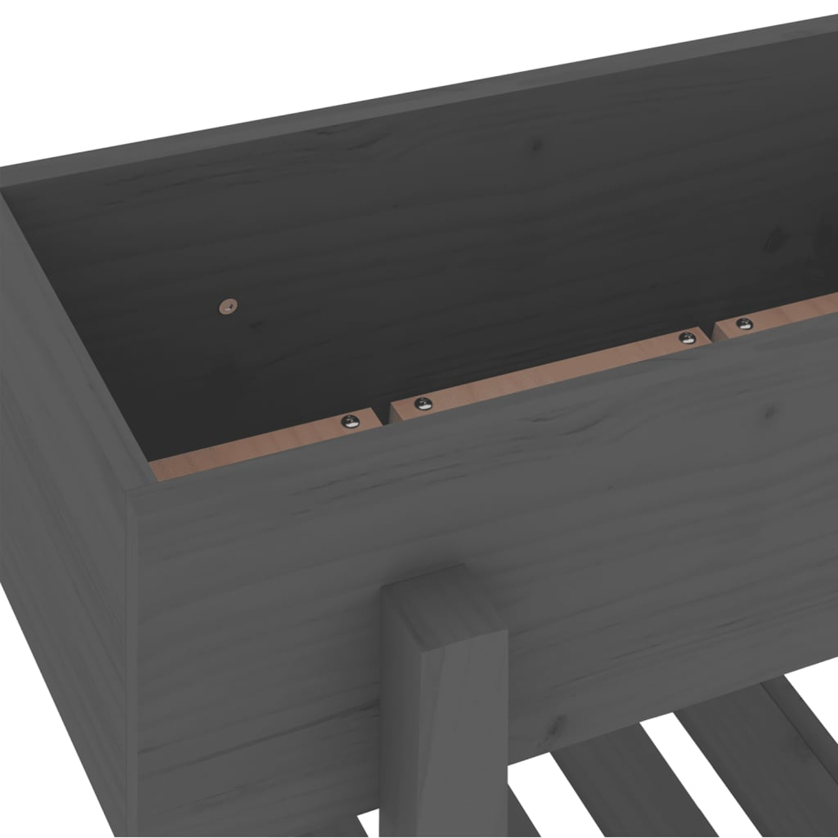 Graue Holzkiste mit sichtbaren Schrauben und Holzmaserung. Unten liegen Latten.