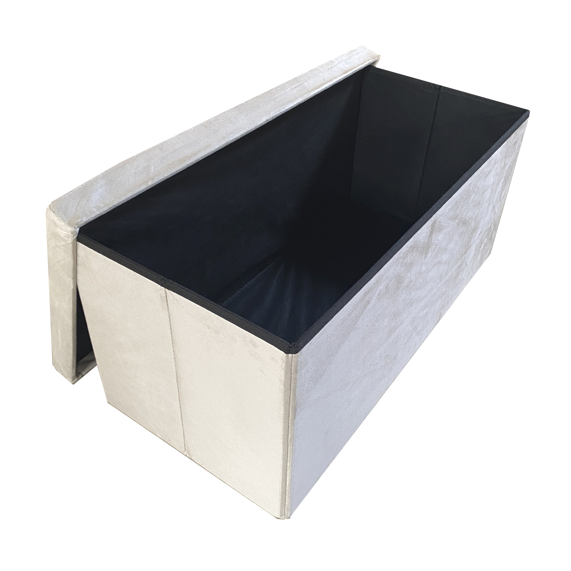 Un otomano de almacenamiento abierto, beige, con forro interior negro.