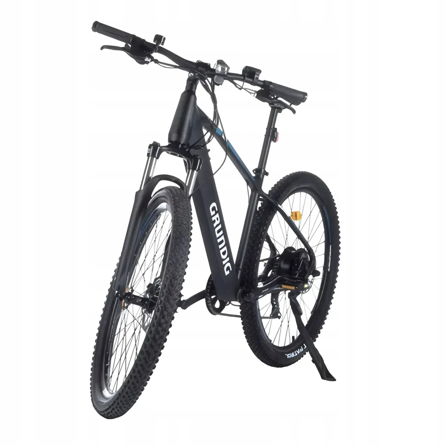 Czarny rower elektryczny GRUNDIG z szerokimi oponami, amortyzatorem przednim i podpórką.