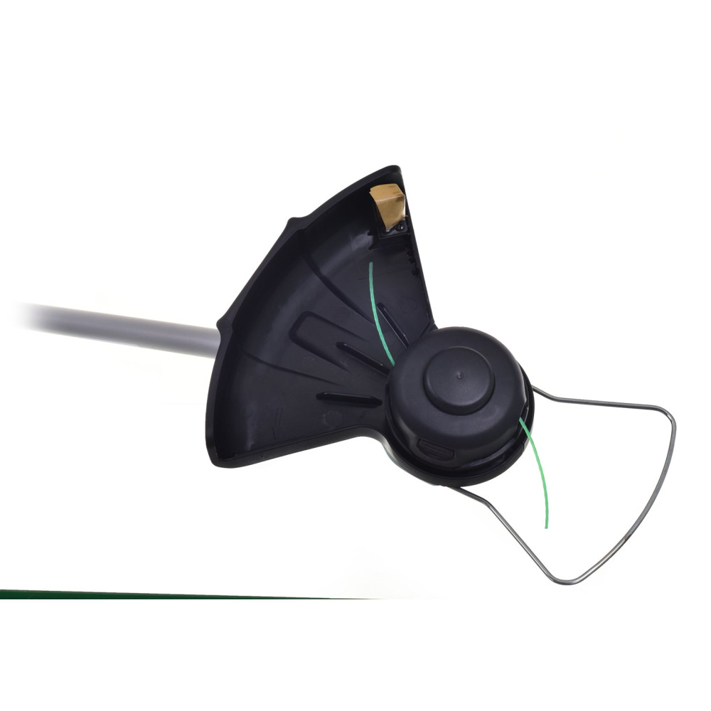Primo piano di una testina decespugliatore nera con filo verde su sfondo bianco.