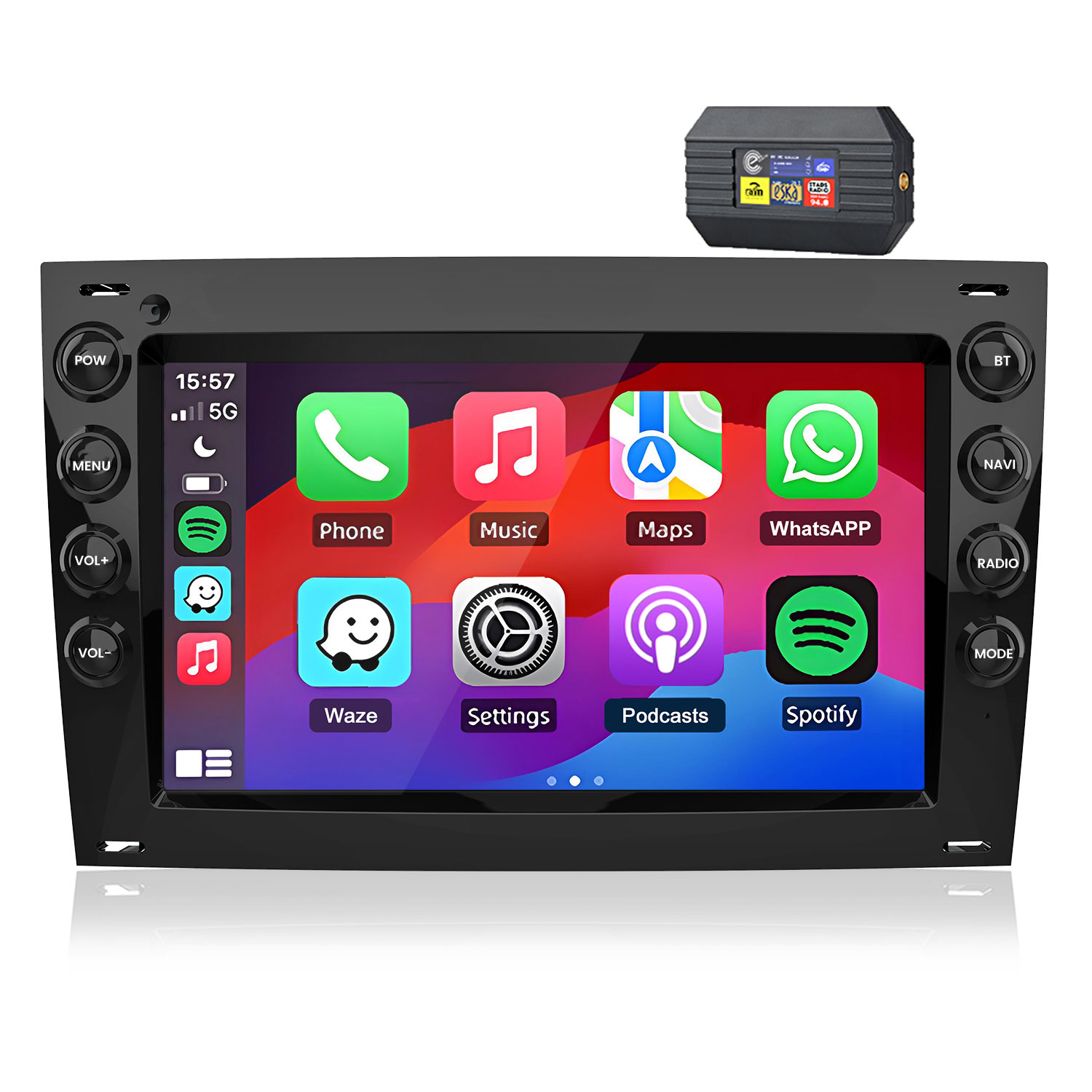 Ein schwarzes Autoradio mit einem Touchscreen, das Apps zeigt. Oben ein kleines schwarzes Modul.