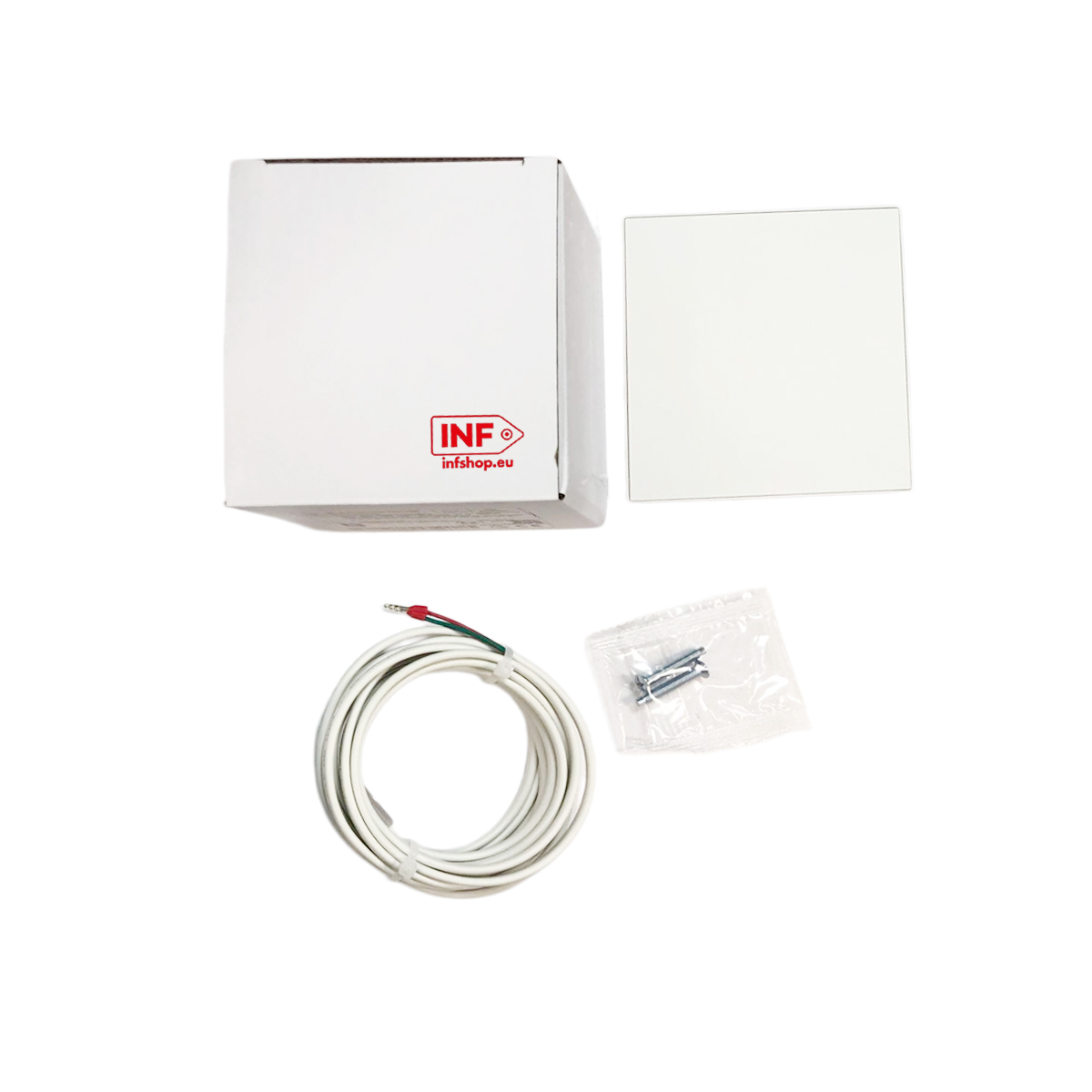 Białe pudełko z logo INF, biały kwadrat, biały kabel i śruby.
