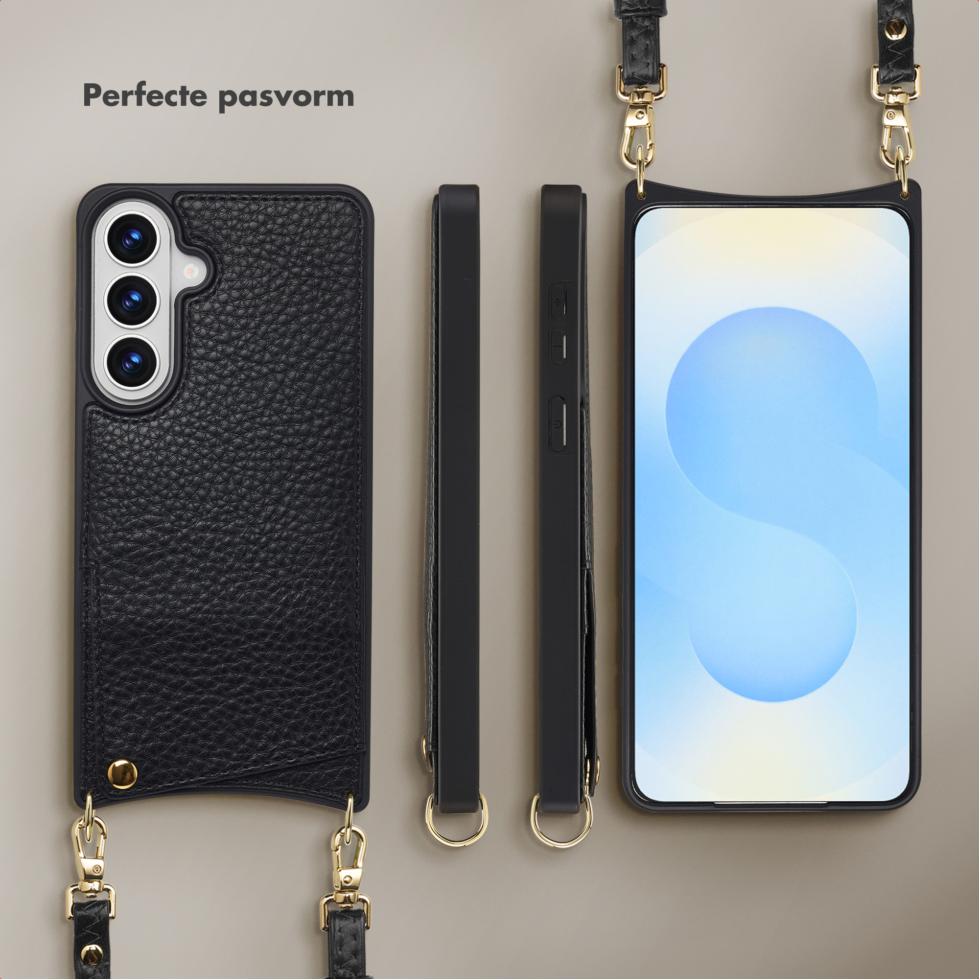 Coque de téléphone en cuir noir avec trois caméras et sangle, à côté d'un téléphone.