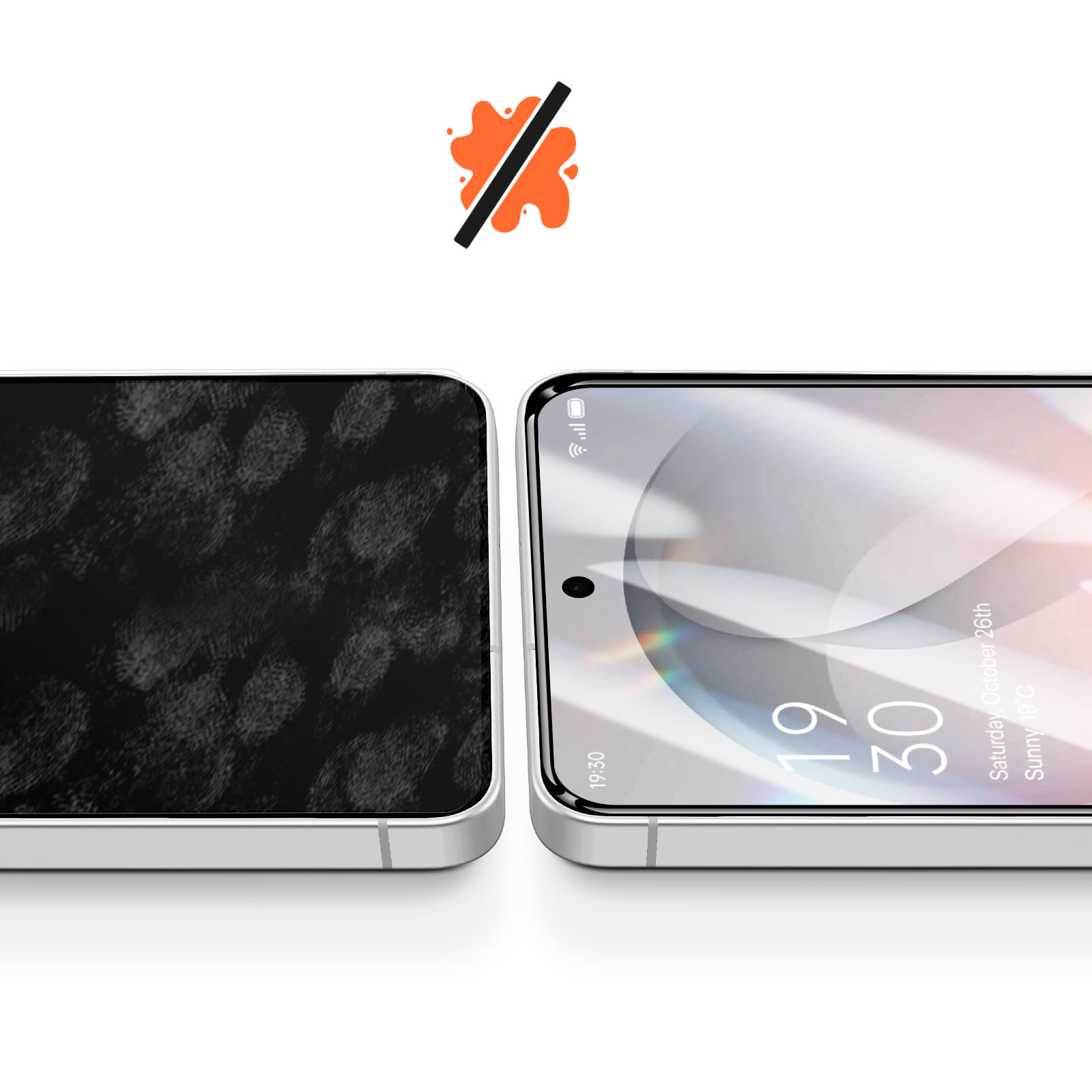 Un téléphone avec un écran sale et un écran propre côte à côte.