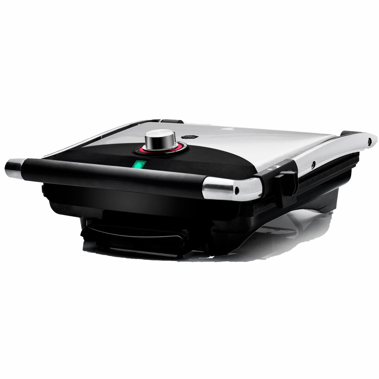 Een zilveren en zwarte contactgrill met draaiknop en groen indicatielampje.