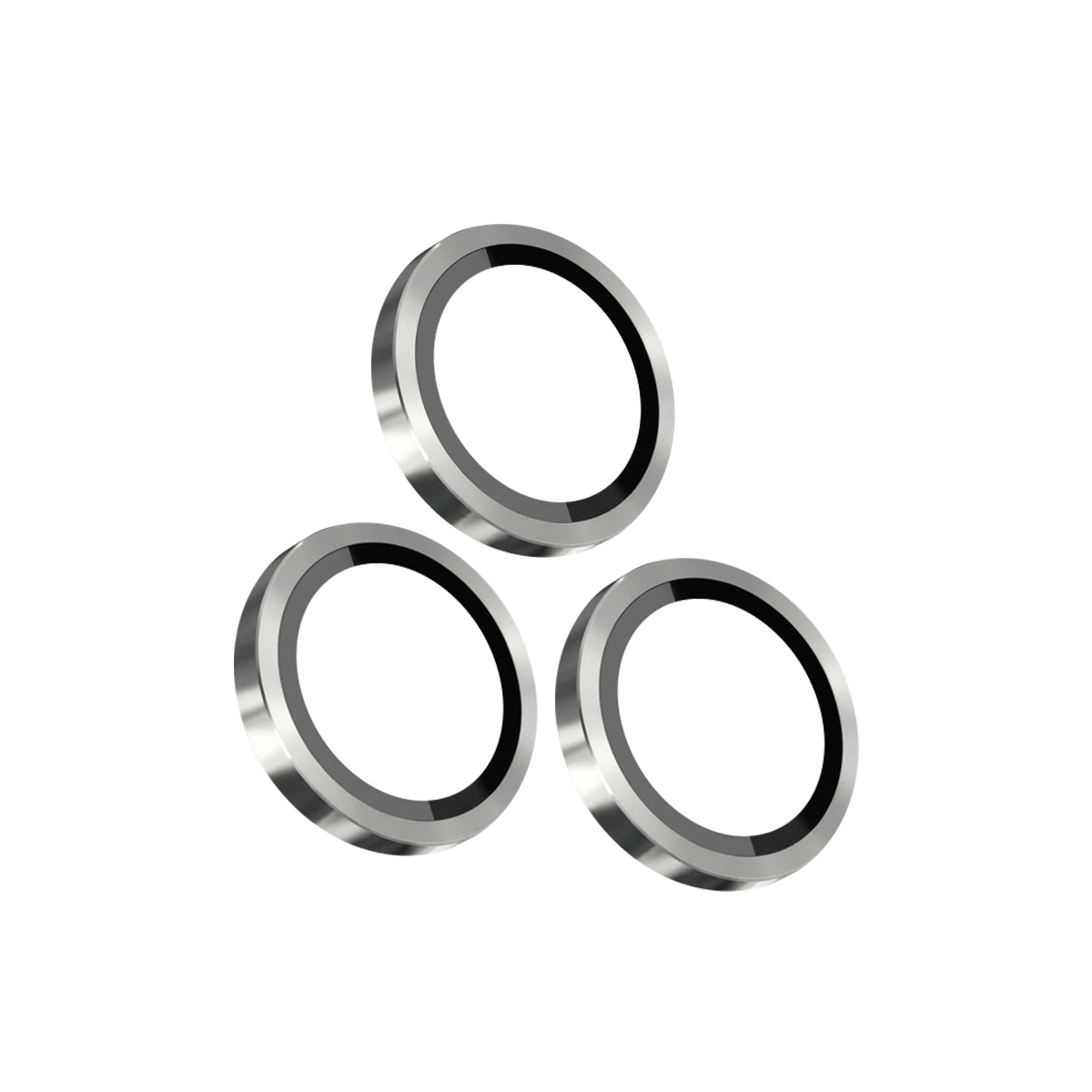 Drie zilveren ringen met zwarte randen op witte achtergrond.