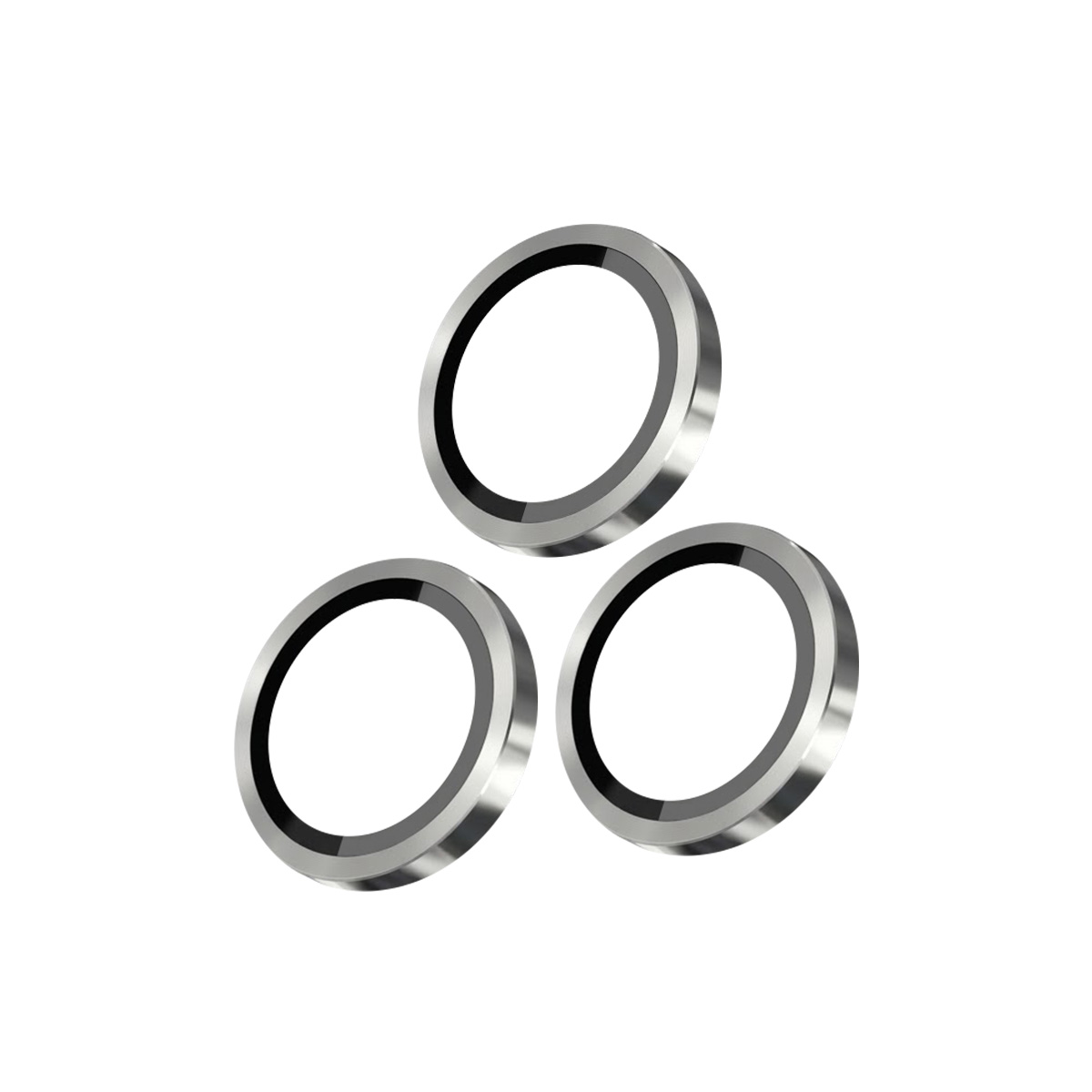 Drie zilveren ringen met zwarte randen op witte achtergrond.