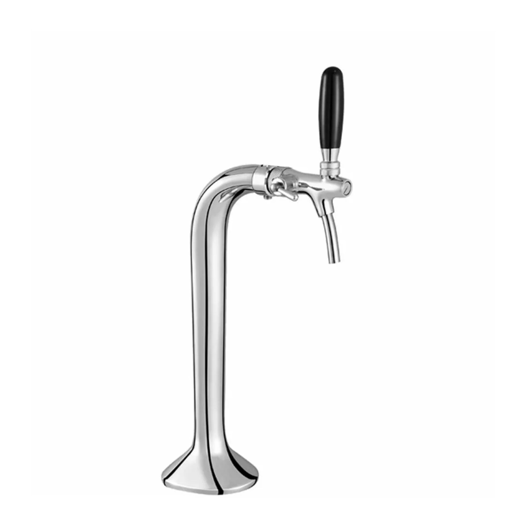 Een glimmende chromen biertap met een zwart handvat op een witte achtergrond.