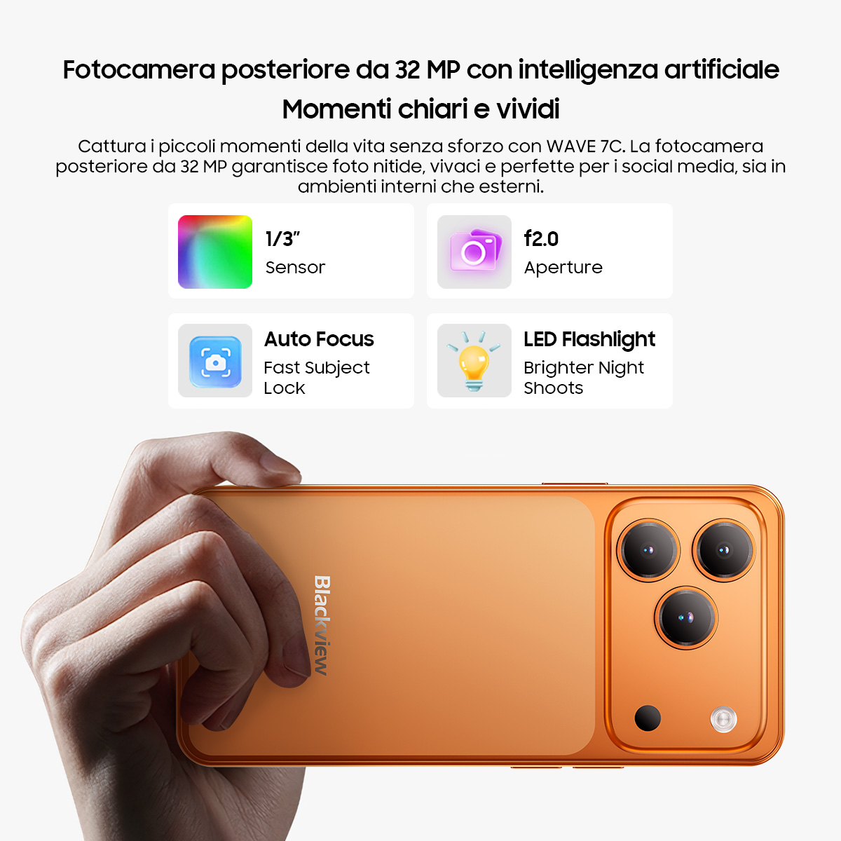 Smartphone arancione con tripla fotocamera posteriore e flash. Fotocamera AI 32MP.