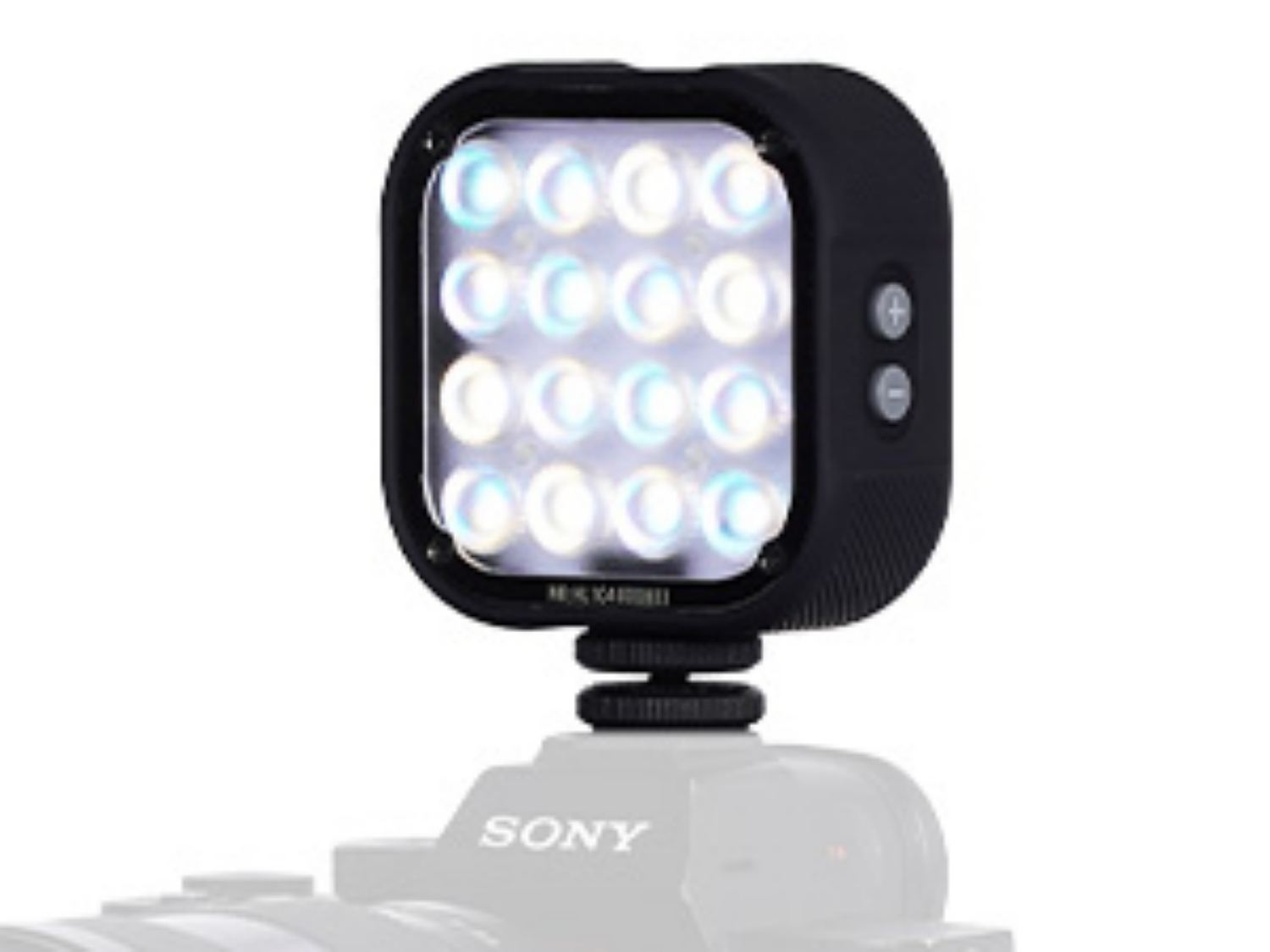 Kompakte LED-Leuchte mit 16 Lichtern, montiert auf einer Sony-Kamera.