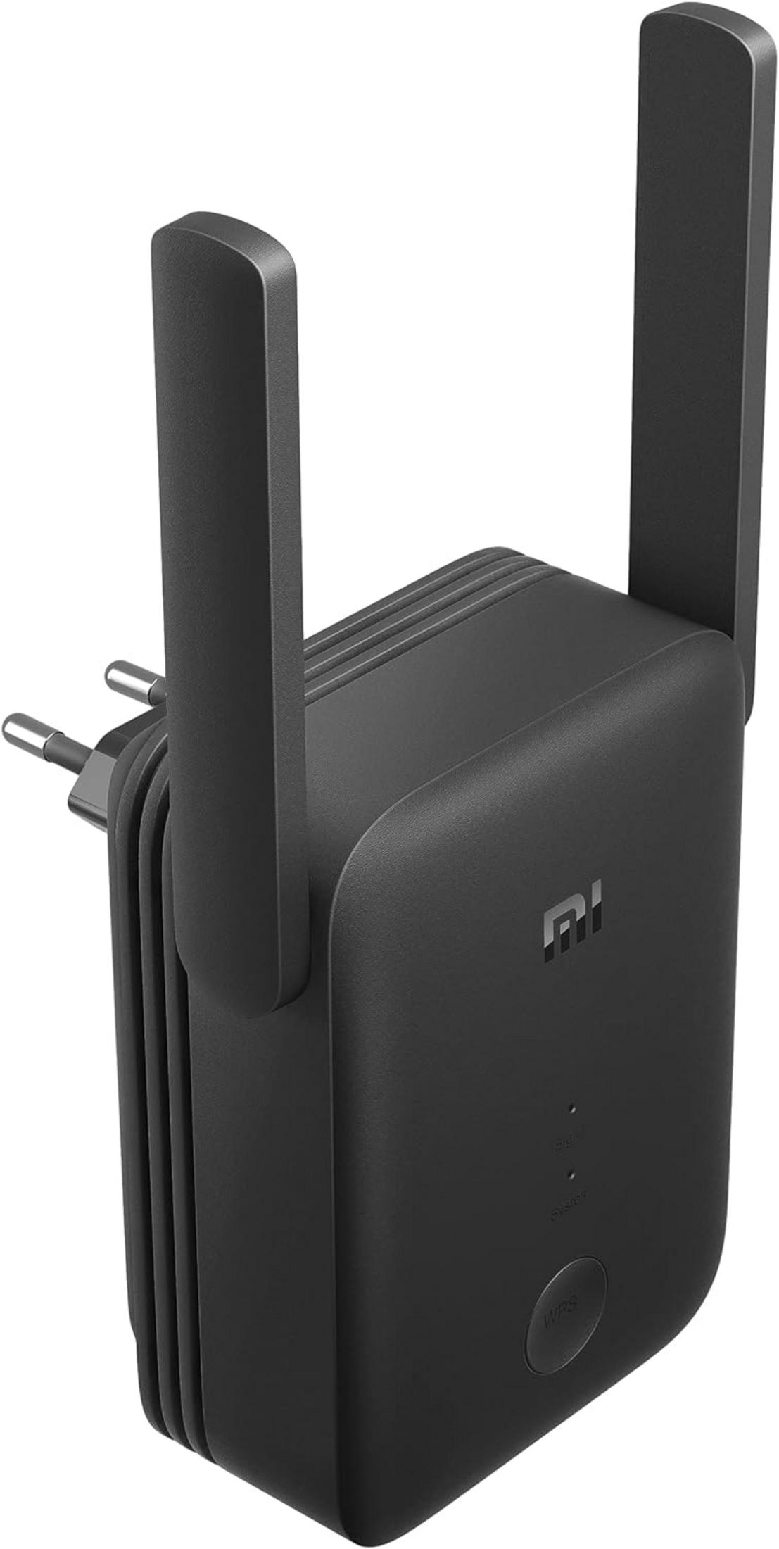 Ripetitore Wi-Fi nero con due antenne e spina di alimentazione.