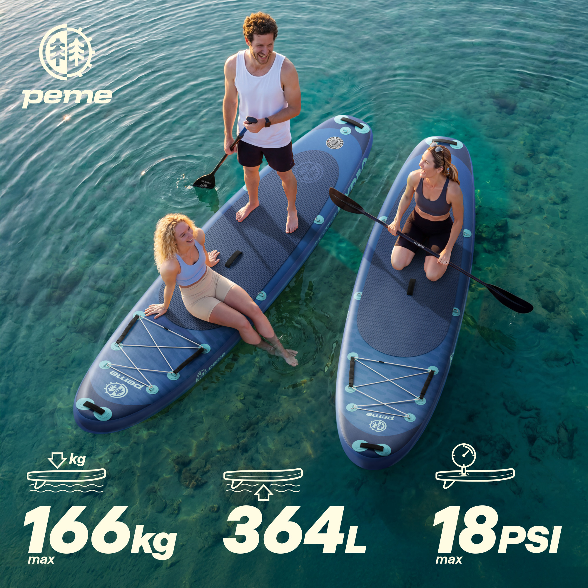 Drei Personen auf Stand-Up-Paddleboards im Wasser mit Paddeln. Max 166kg, 364L, 18 PSI.