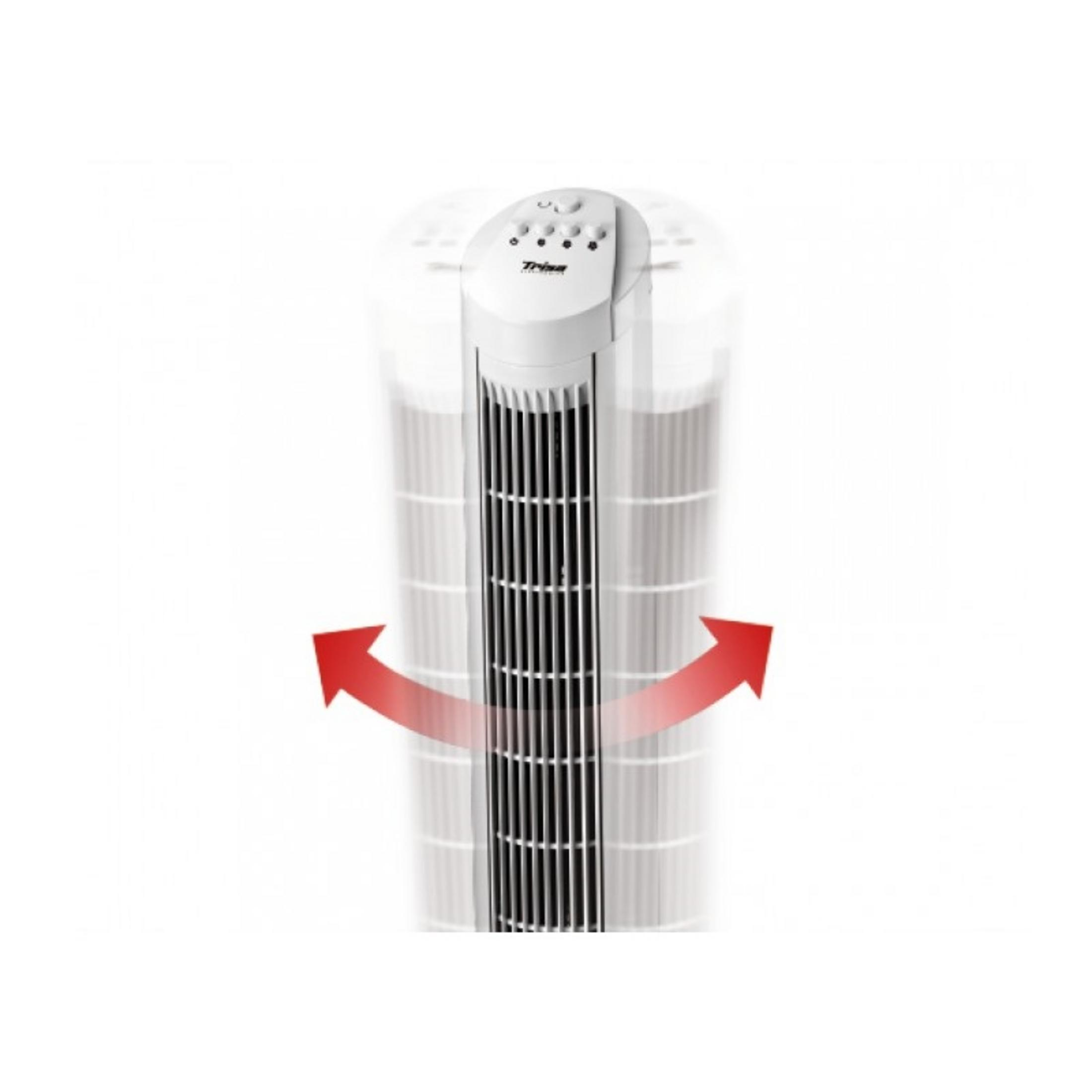 Ein weißer Turmventilator mit roten Pfeilen, die eine Schwenkbewegung andeuten.