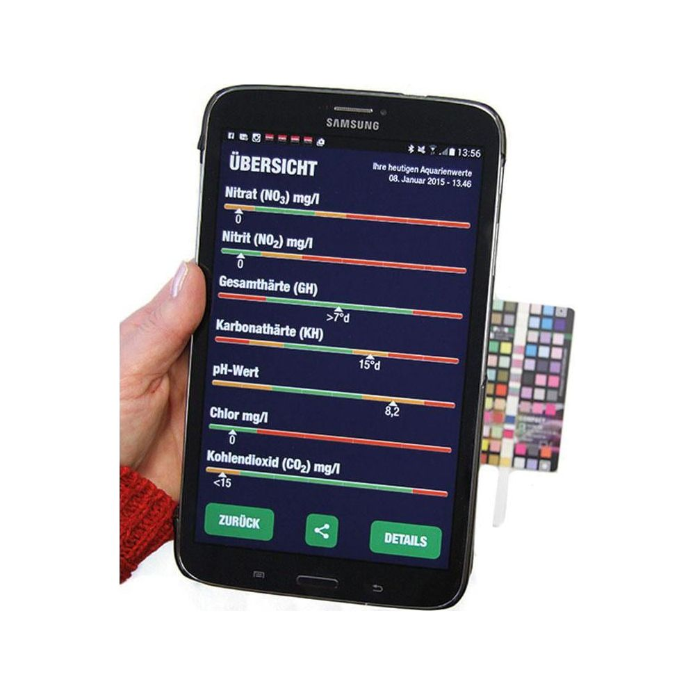 Samsung-Handy zeigt Wasserwerte für Aquarien an: Nitrat, Nitrit, GH, KH, pH, Chlor, CO2.