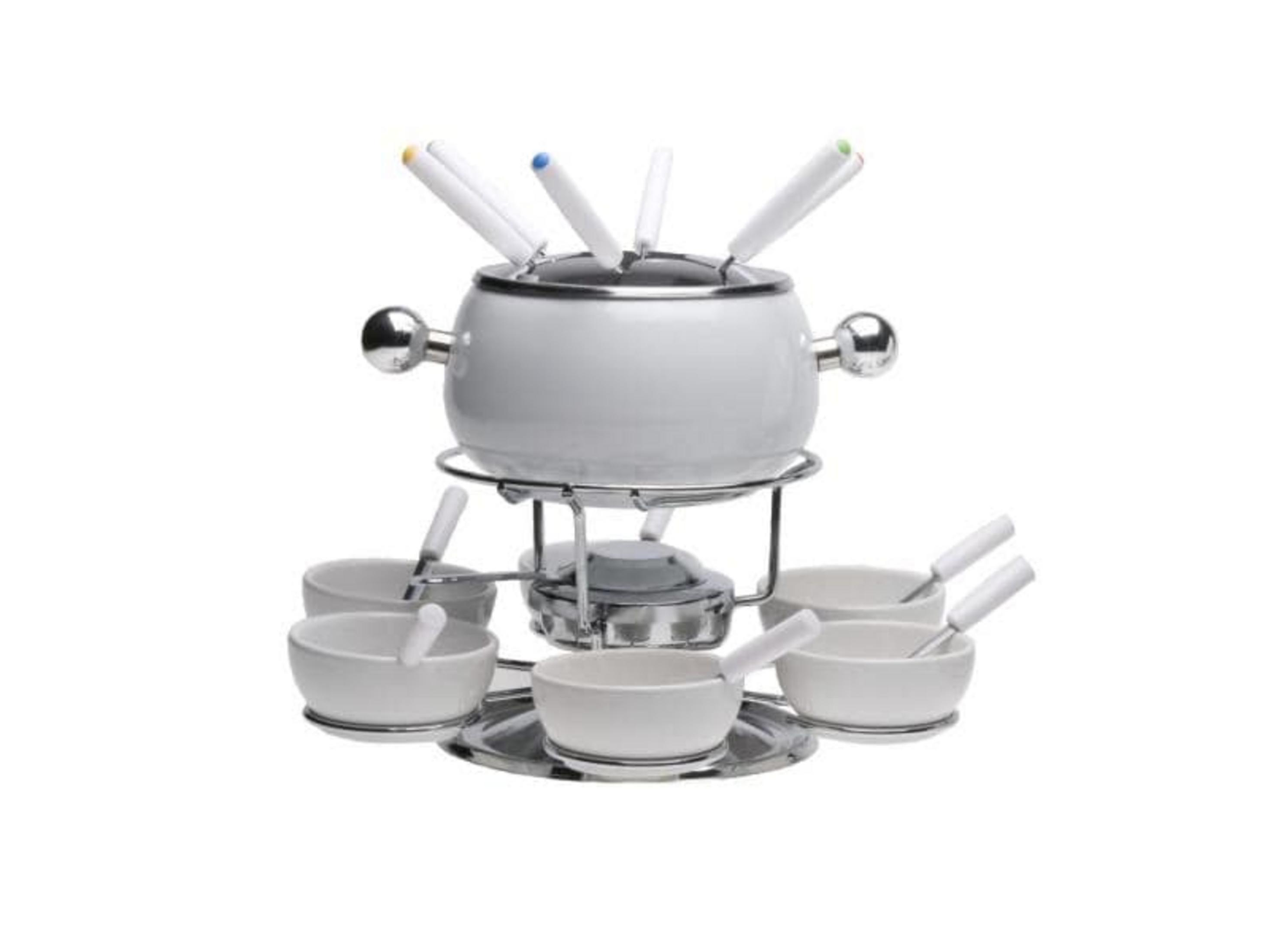 Ein weißes Fondue-Set mit sechs Schalen und Fonduegabeln.