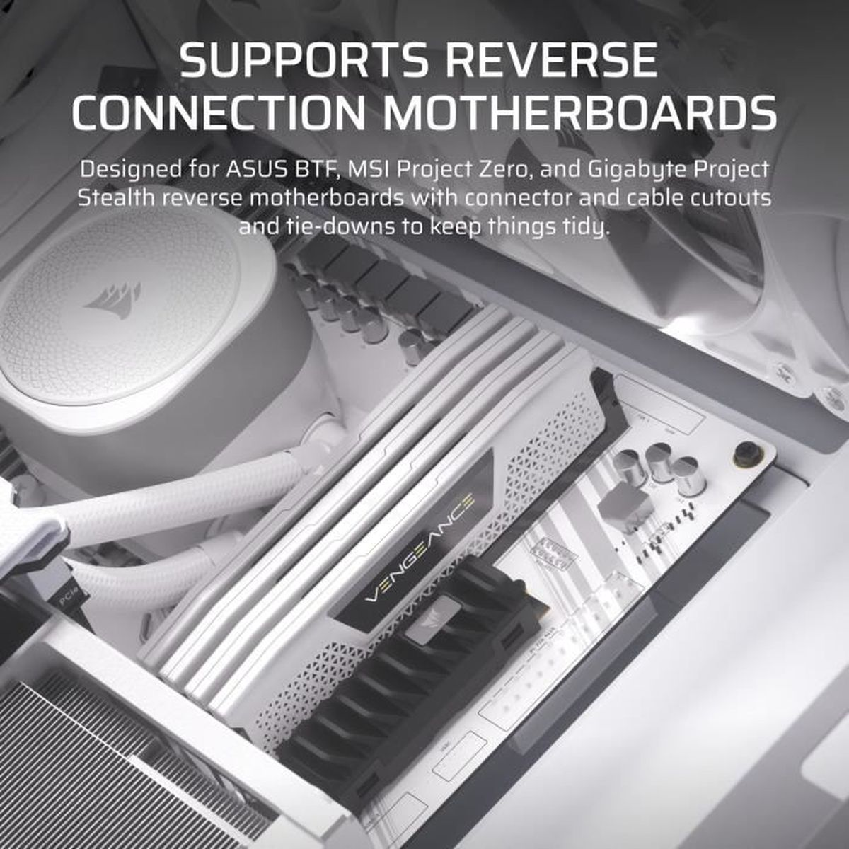 Carte mère d'ordinateur avec RAM, refroidisseur et câbles. Prend en charge la connexion inversée.