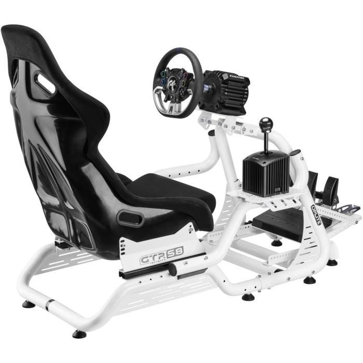 Ein weißer Rennsimulator-Stuhl mit schwarzem Sitz, Lenkrad, Schalthebel und Pedalen.