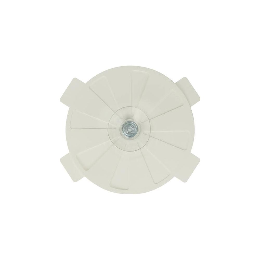 Un couvercle de couleur crème avec une fixation métallique au centre.