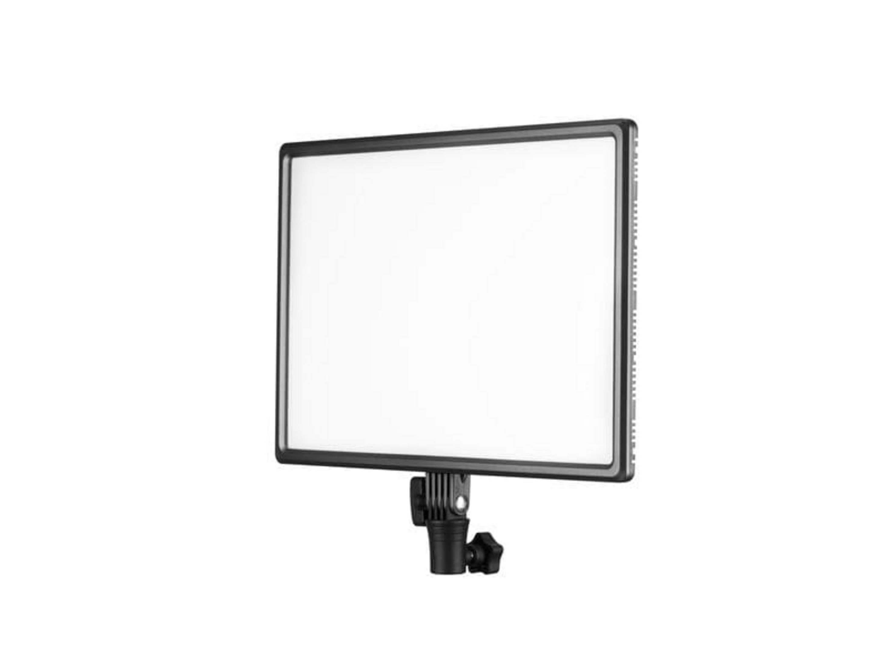 Een rechthoekig LED-paneel met zwarte rand op een statiefbevestiging.