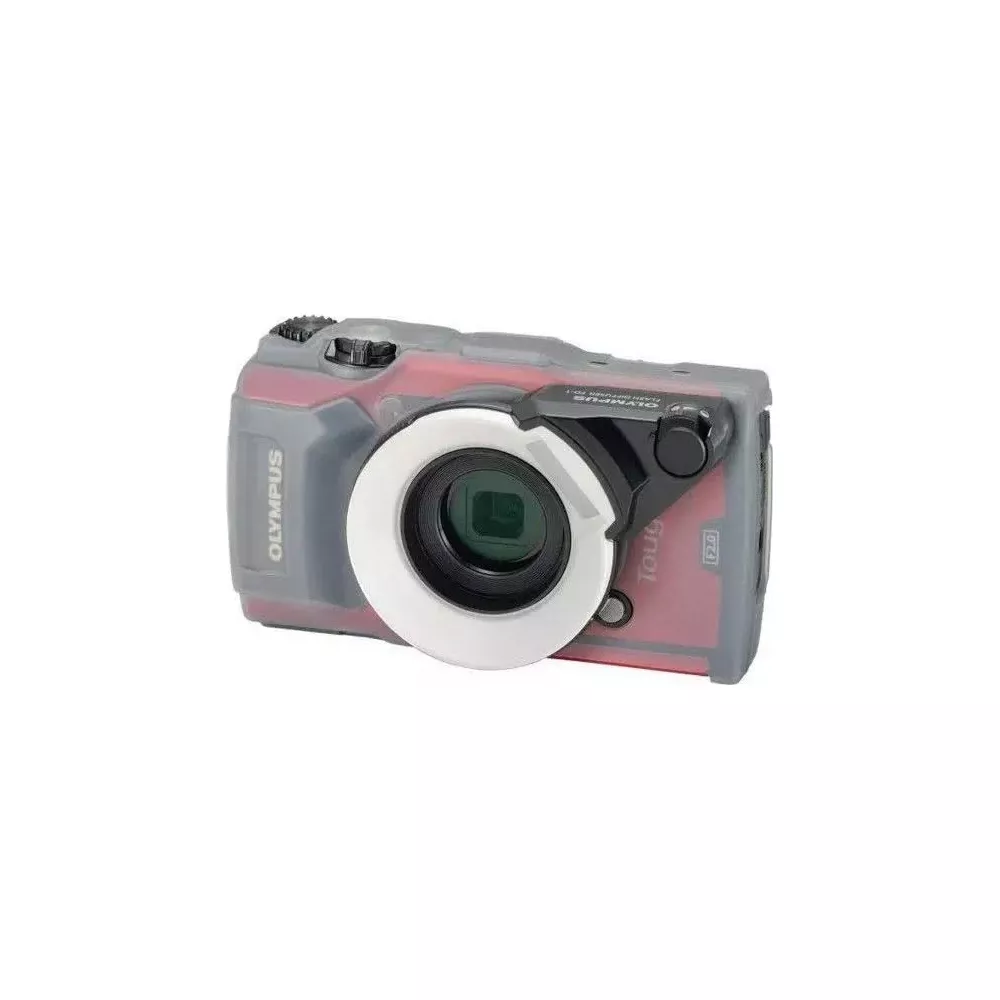 Una fotocamera digitale Olympus Tough con custodia protettiva, rossa e grigia.