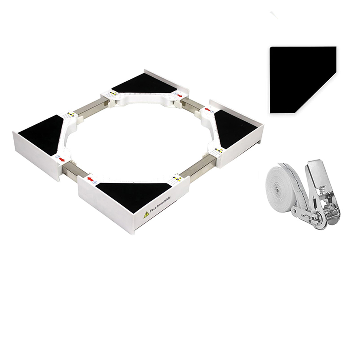 Ein weißer quadratischer Gerätedolly mit schwarzen Anti-Rutsch-Pads ist abgebildet, daneben eine Rolle weißes Band und eine Metallschnalle.