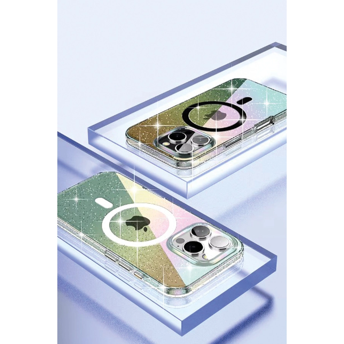 Cam platformlar üzerinde iki adet şeffaf simli, gökkuşağı desenli telefon kılıfı.