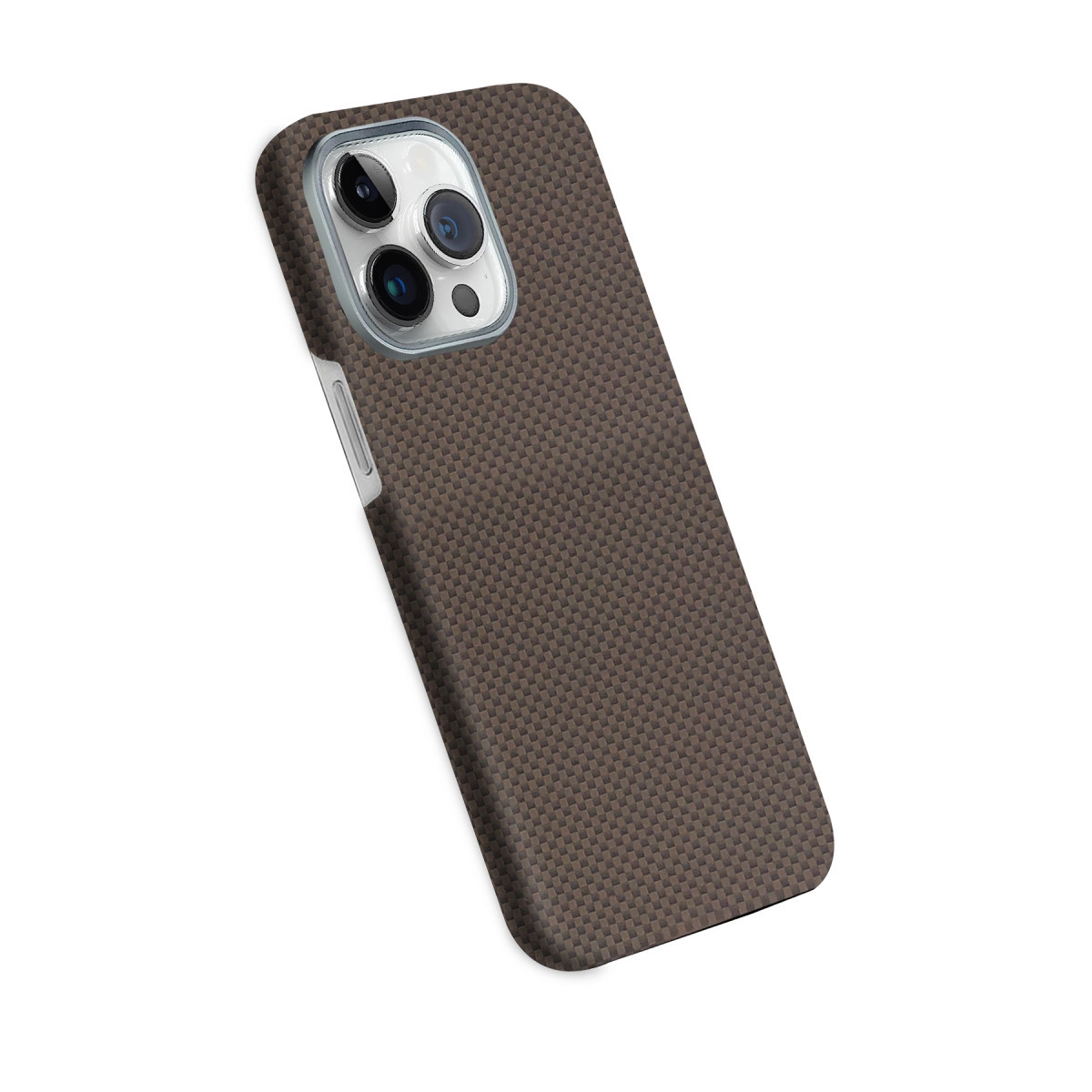 Kahverengi, karbon desenli telefon kılıfı ve kamera lensleri. Beyaz arka plan.