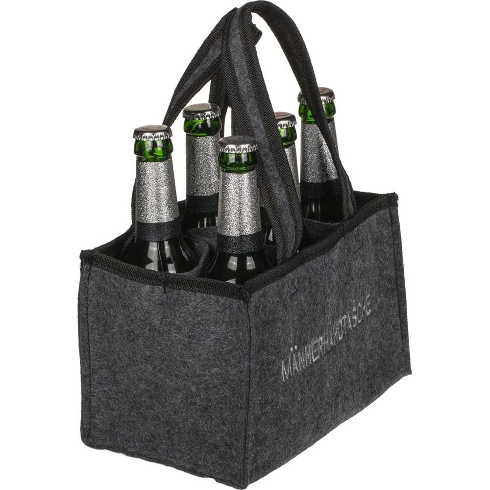 Graue Filztasche mit sechs Flaschen Bier, silberne Etiketten, schwarze Griffe.