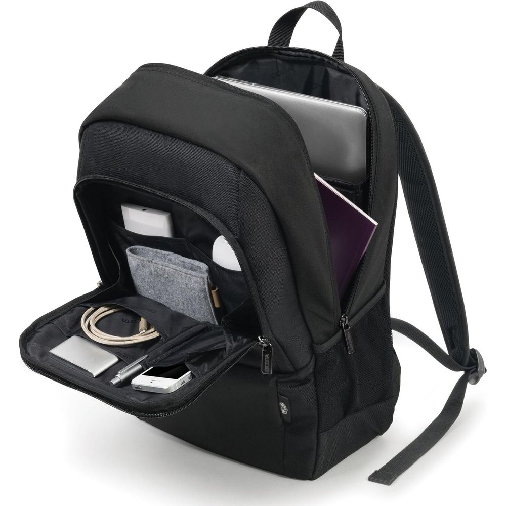 Ein schwarzer Rucksack ist geöffnet und zeigt einen Laptop, ein Notizbuch, ein Telefon, Kabel und Organizer-Taschen.