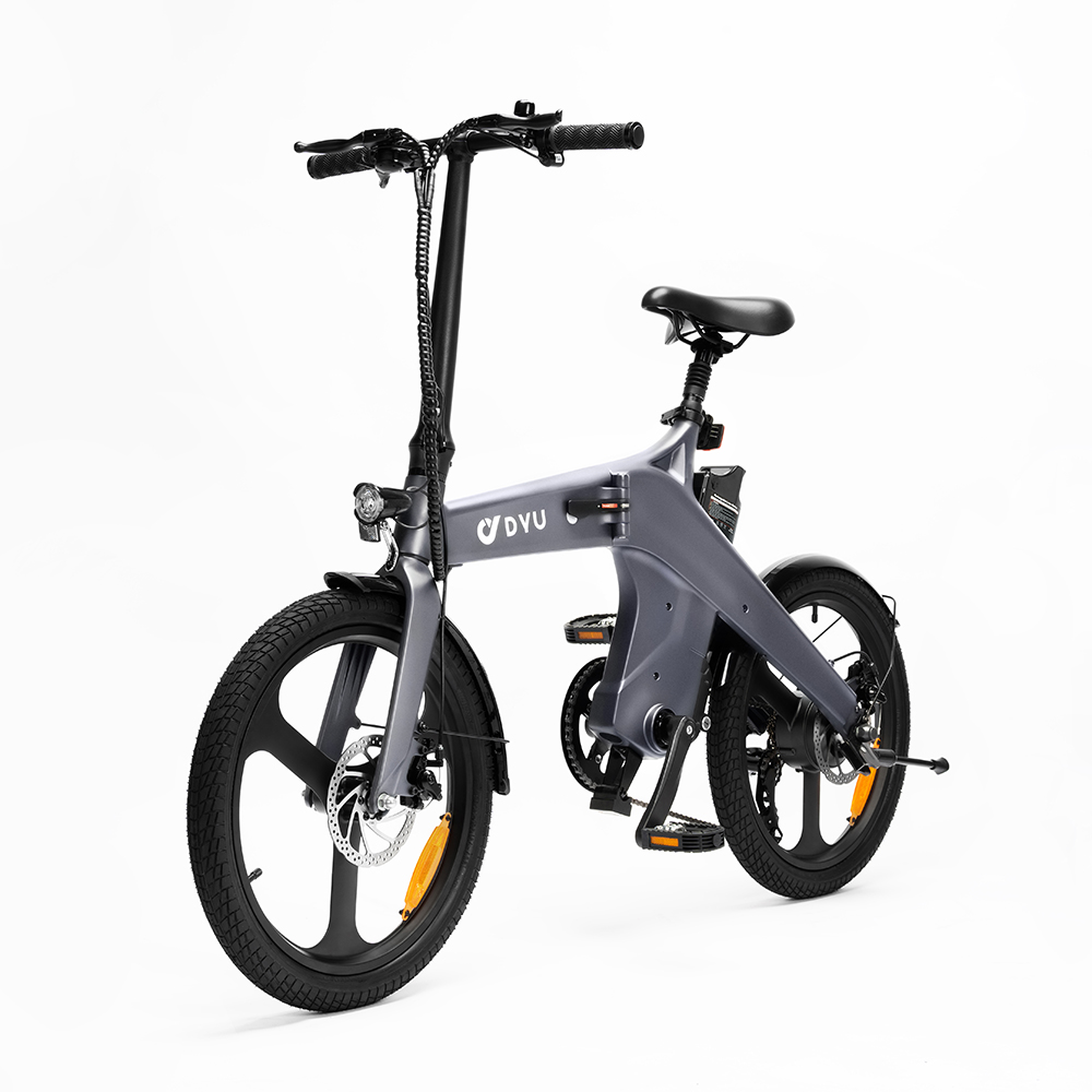 Bicicletta pieghevole grigia con ruote, sella e manubrio neri. Sfondo bianco.