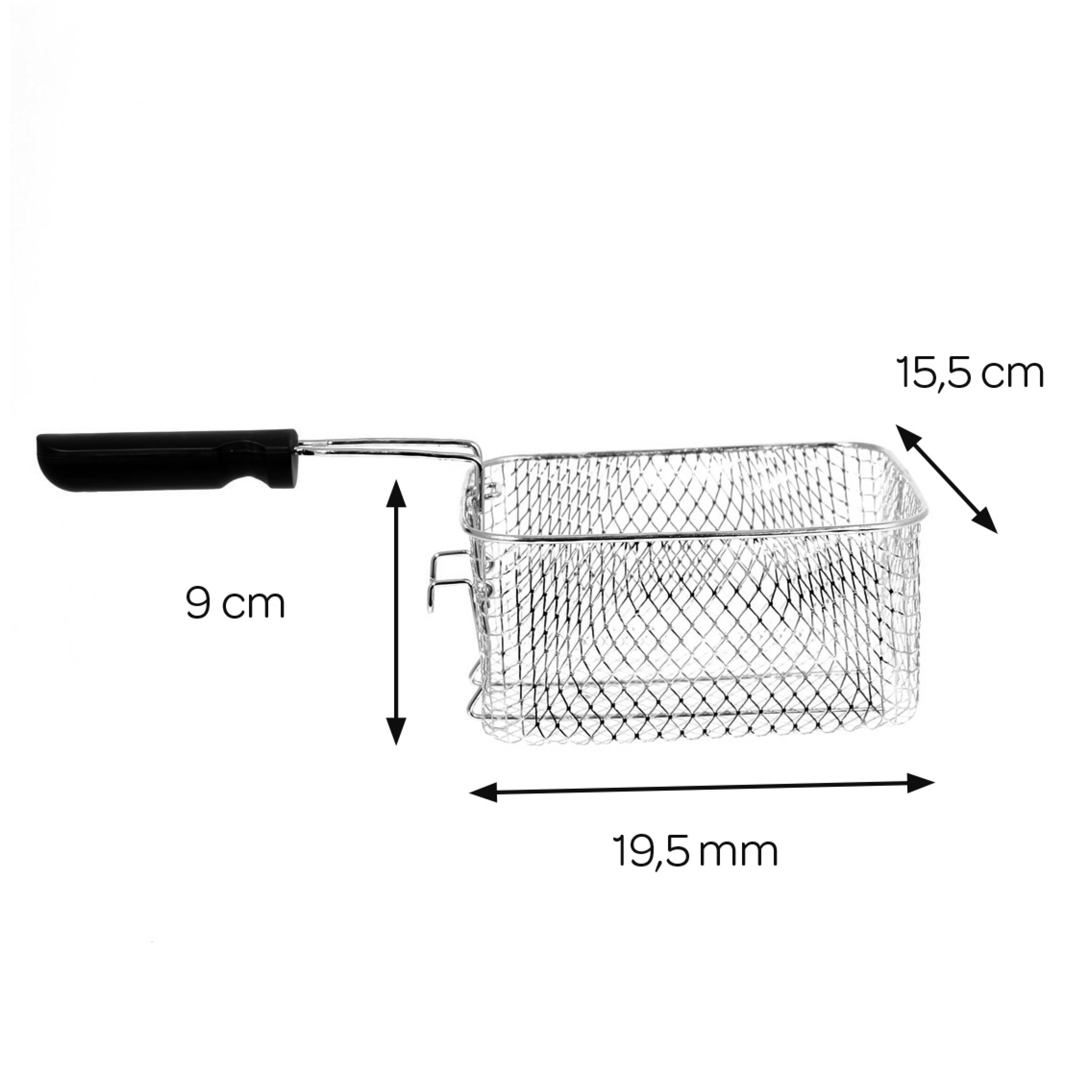 Een zilveren frituurmand met zwart handvat. Afmetingen: 9 cm, 15,5 cm, 19,5 mm.