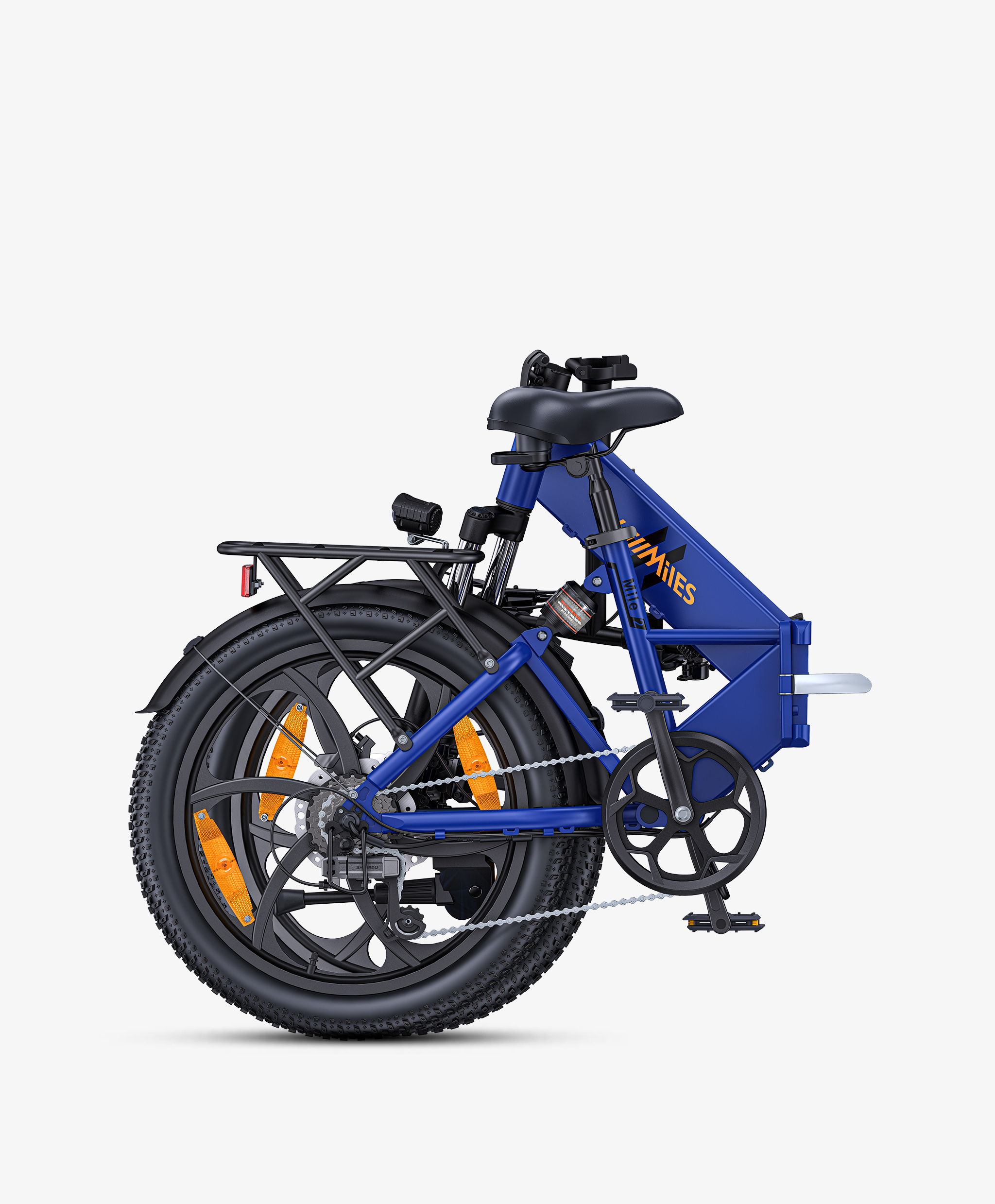 Una bicicleta plegable azul con neumáticos negros, portaequipajes y reflectores naranjas.