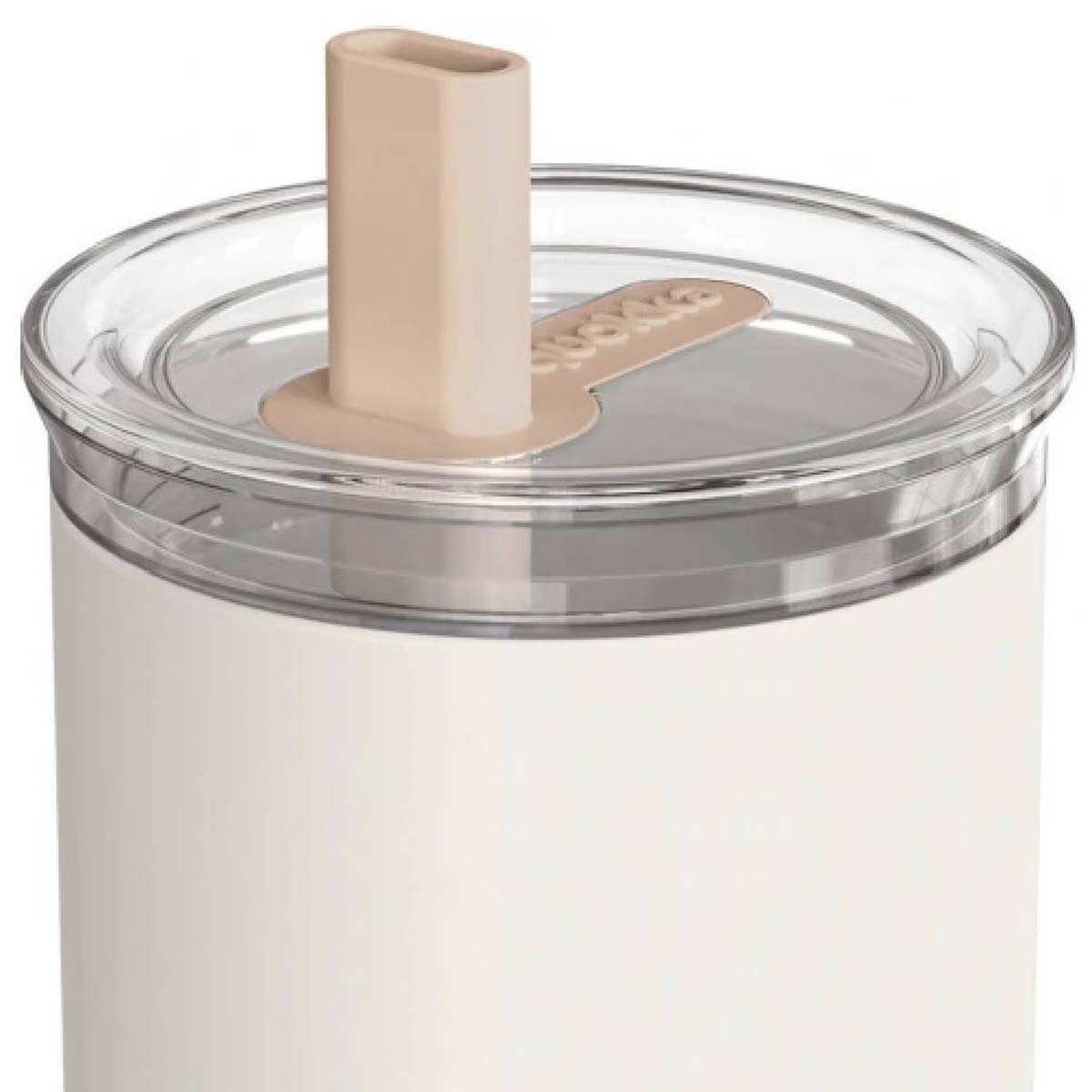 Un bicchiere color crema con coperchio trasparente e cannuccia beige.