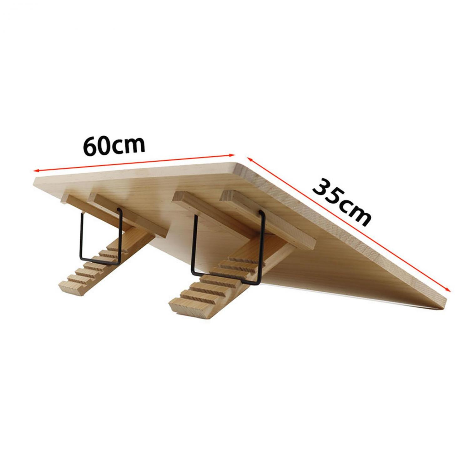 Ein Holzbuchständer mit Maßen von 60x35cm, auf weißem Hintergrund.