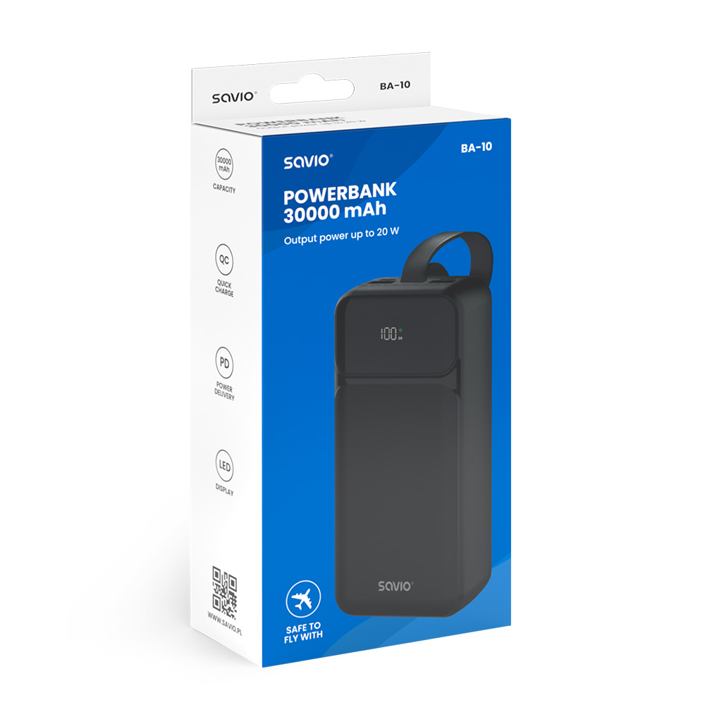 Czarna power bank Savio 30000 mAh pokazująca 100% naładowania na opakowaniu.