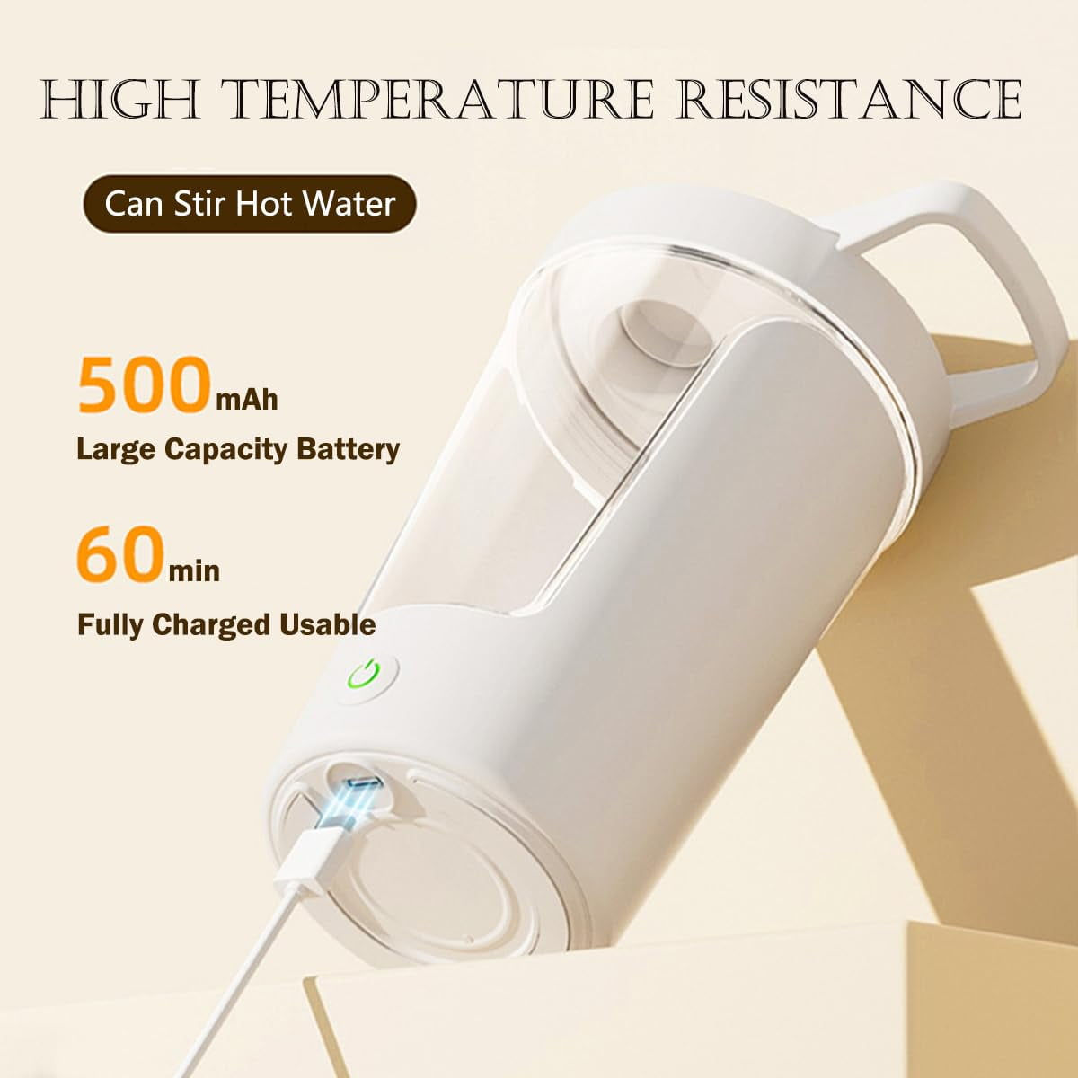 Ein weißer Mixer mit USB-Ladekabel. Beschriftung: Hohe Temperaturbeständigkeit, 500mAh, 60 Min.