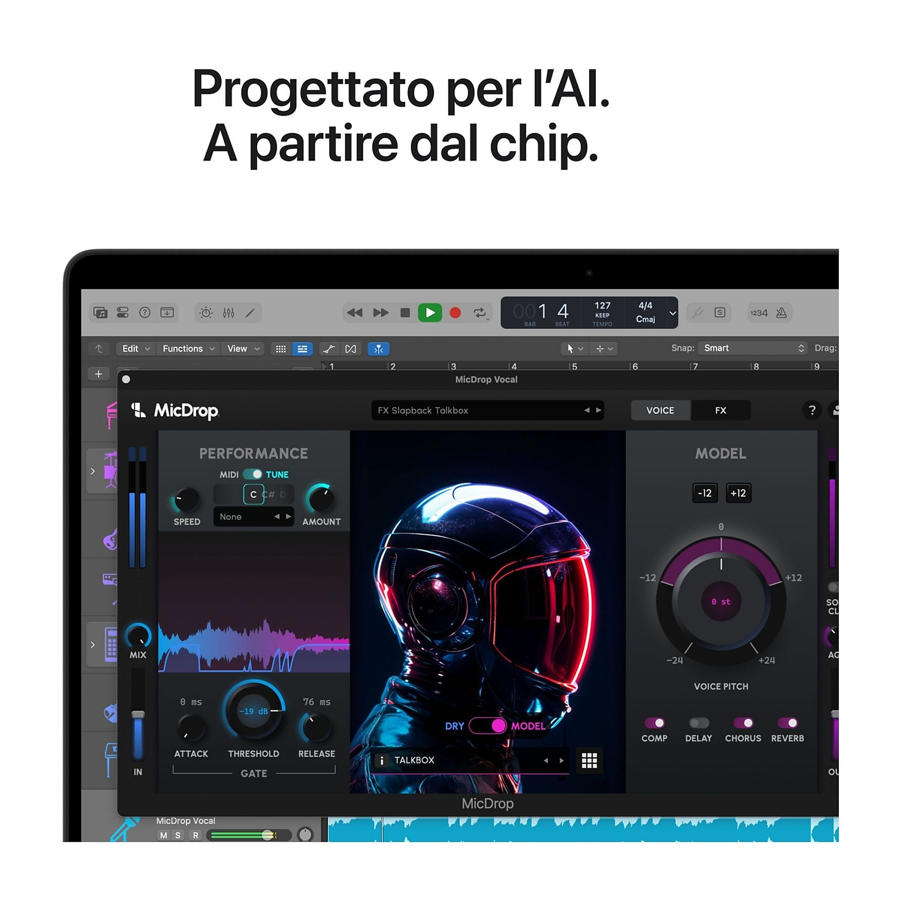 Laptop wyświetla oprogramowanie do produkcji muzyki z grafiką futurystycznego hełmu.