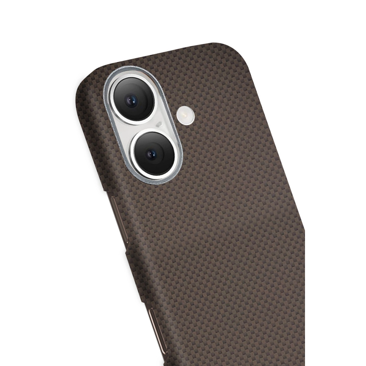 Karbon fiber desenli ve iki kameralı akıllı telefonun arkası.