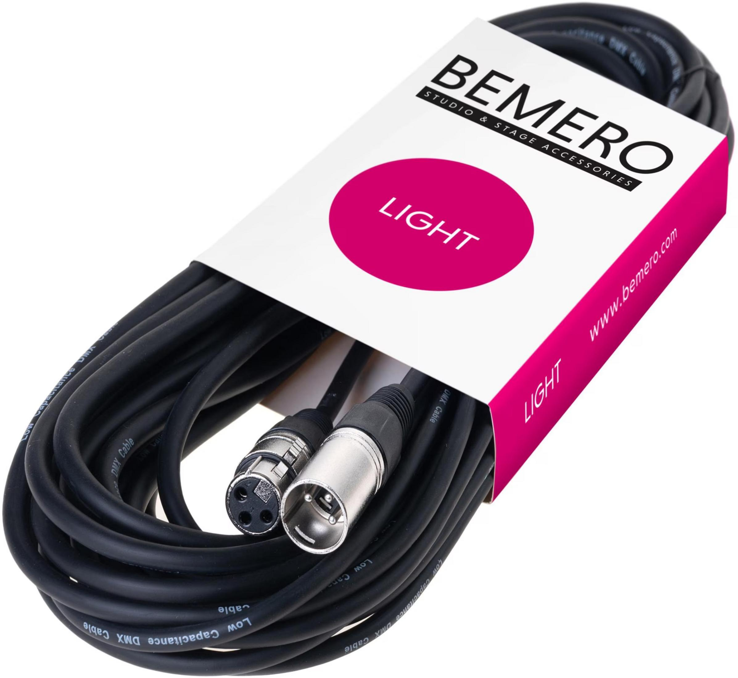 Schwarzes DMX-Kabel mit silbernen Steckverbindern, verpackt in einer BEMERO-Verpackung.