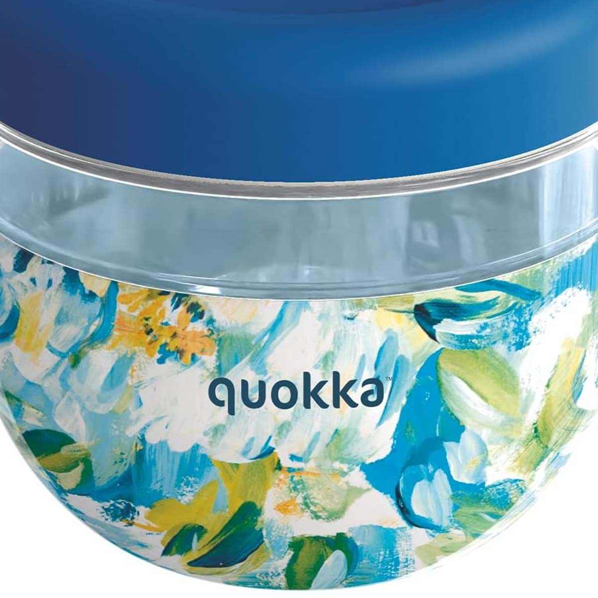 Coperchio blu su ciotola colorata con motivo floreale e la scritta quokka.