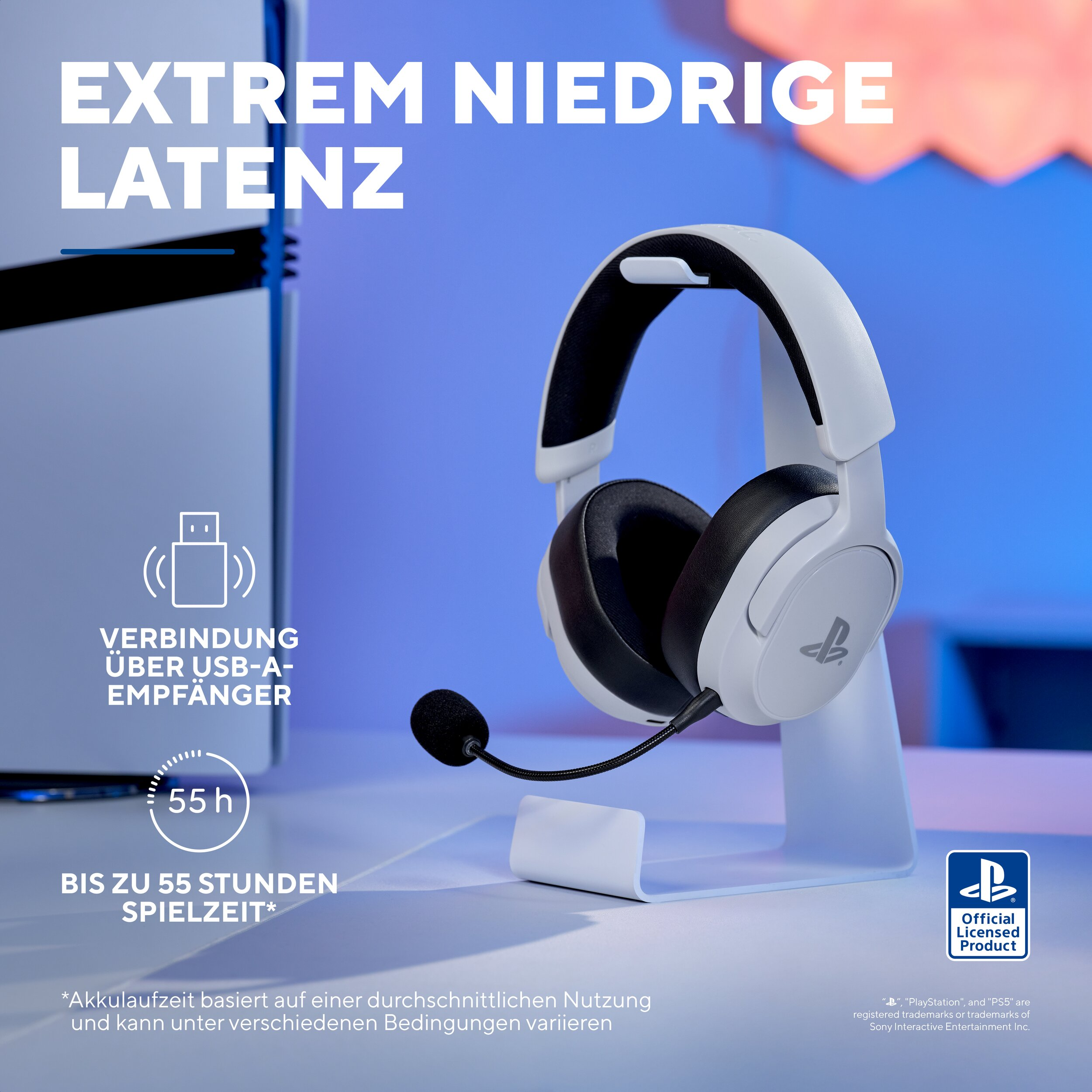 Witte gamingheadset met microfoon op standaard, met tekst over lage latentie.