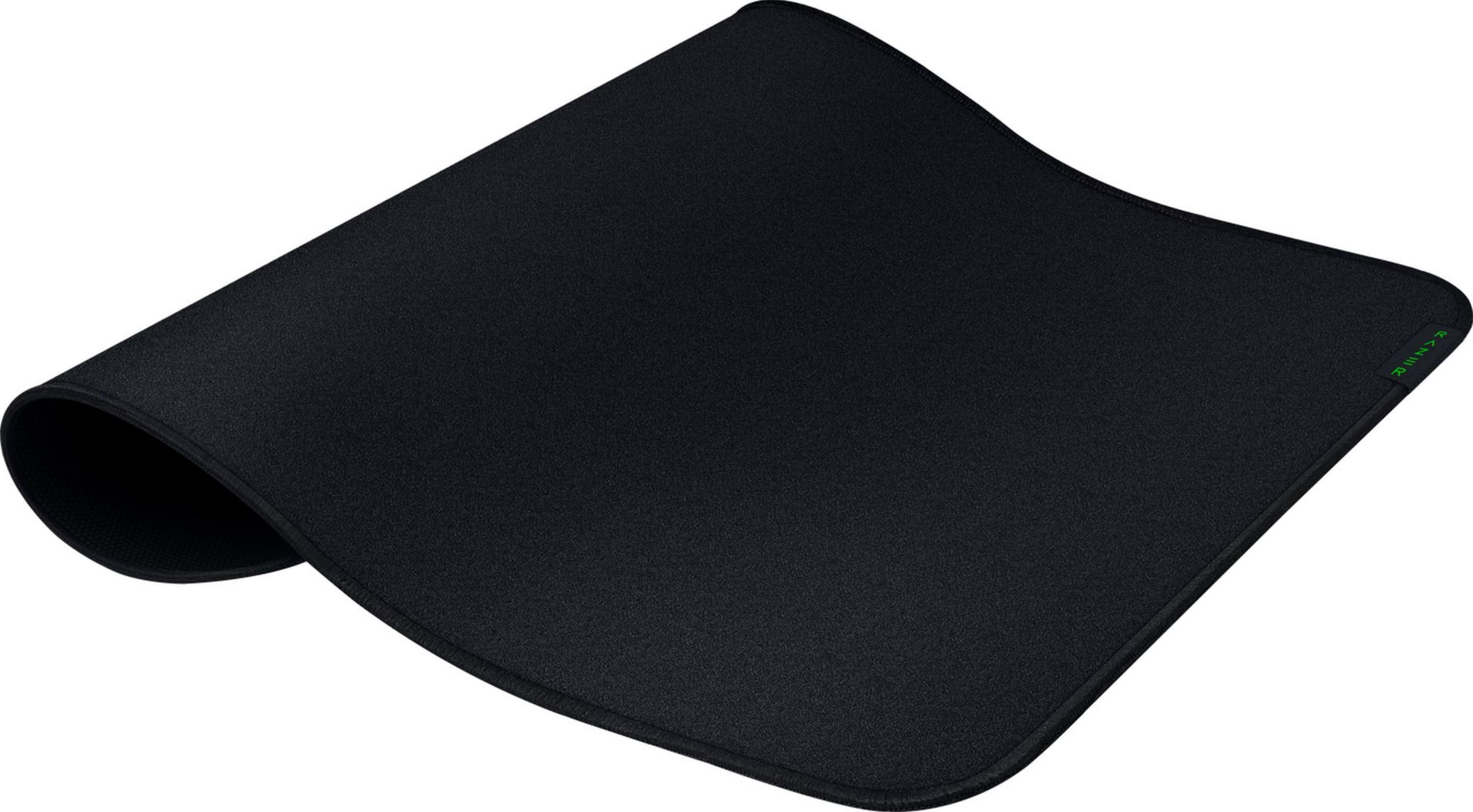 Czarna podkładka pod mysz Razer z lekko zakrzywionym rogiem i zielonym logo.