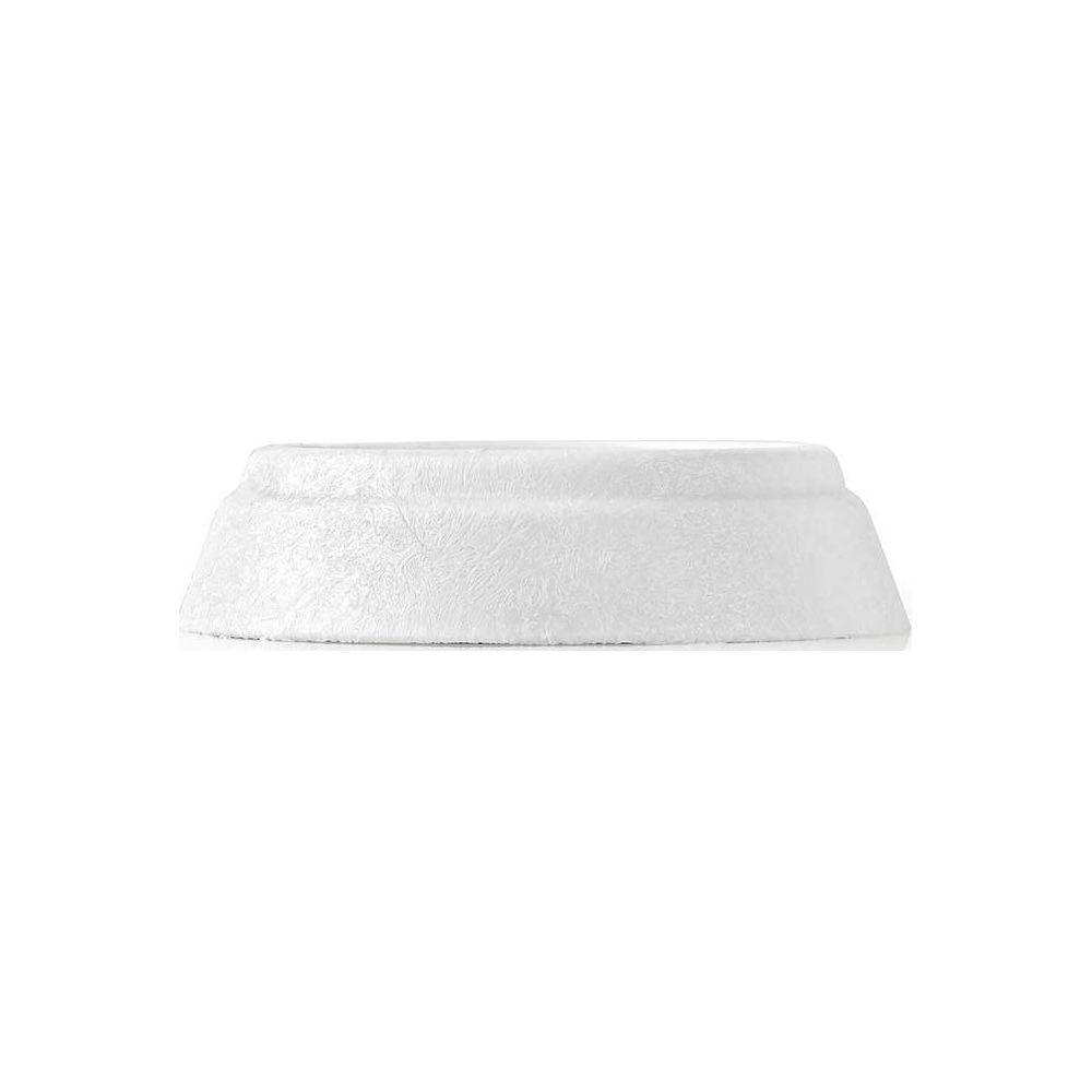 Een witte, getextureerde basis op een witte achtergrond.