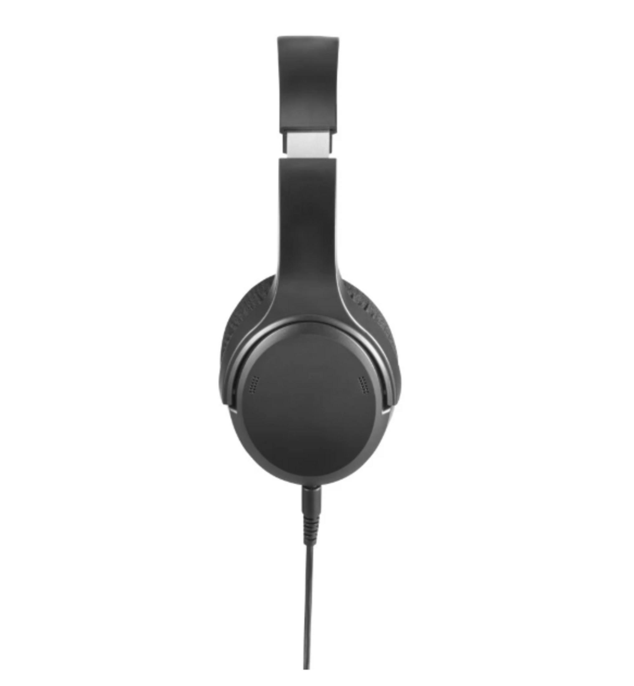 Casque noir avec cordon, sur fond blanc.