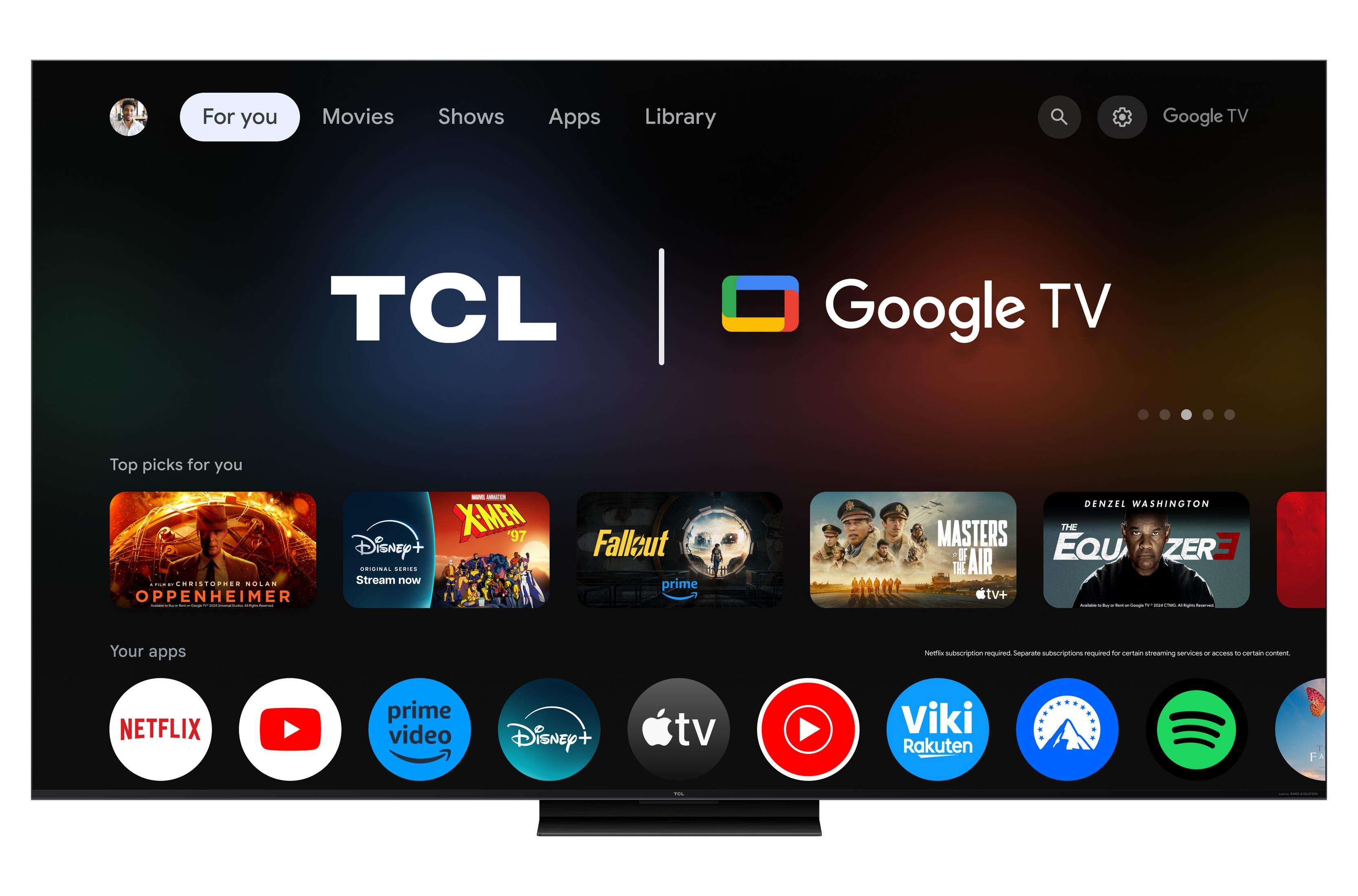 Schermata principale di TCL Google TV con icone di film e app e barra del menu in alto.