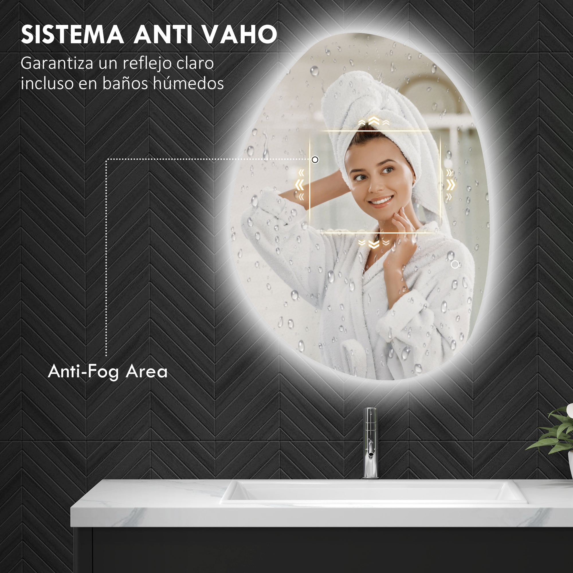 Mujer en bata con toalla en la cabeza, reflejada en espejo empañado.